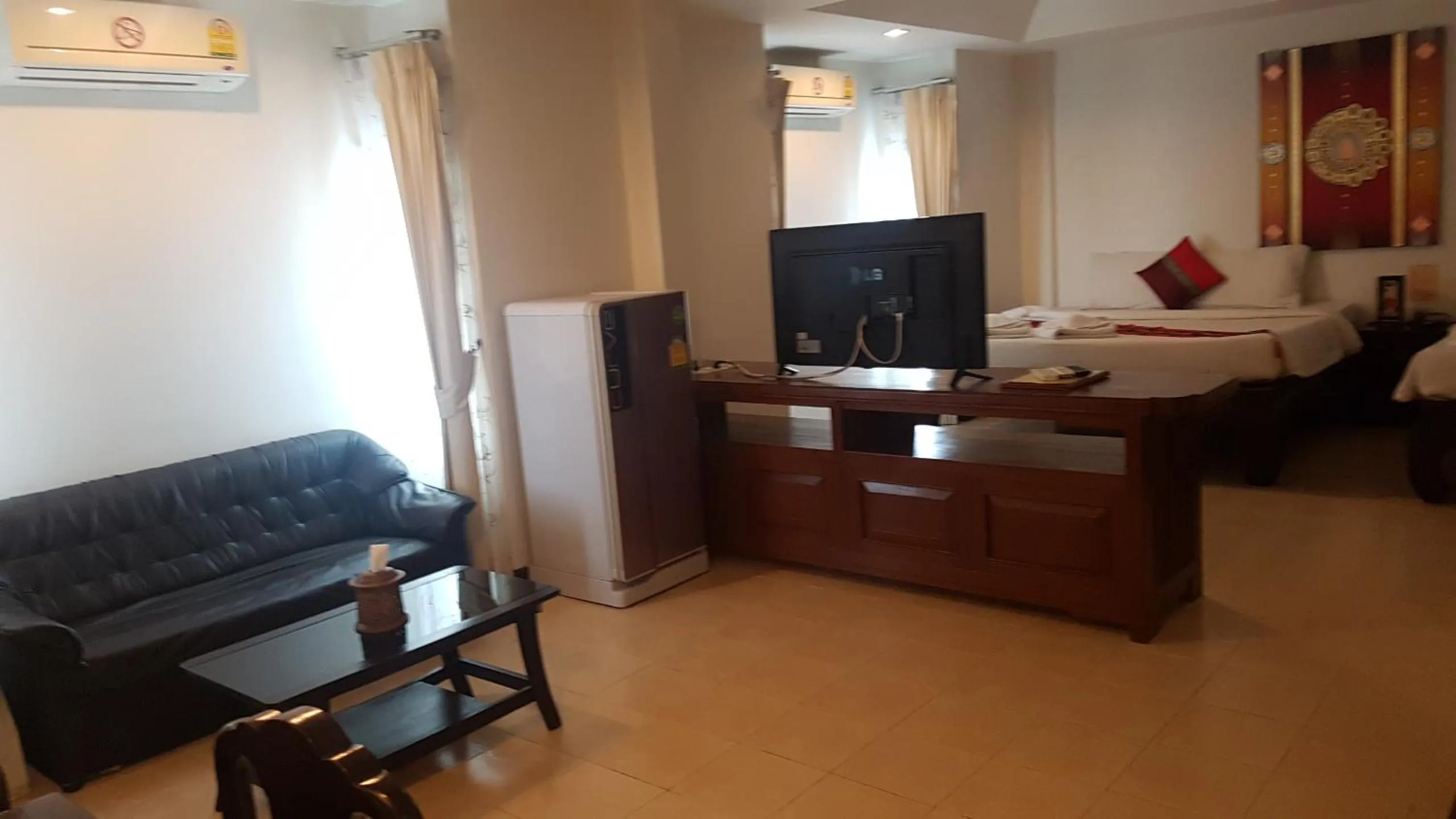 Bedroom, Bed in Wangburapa Grand Hotel