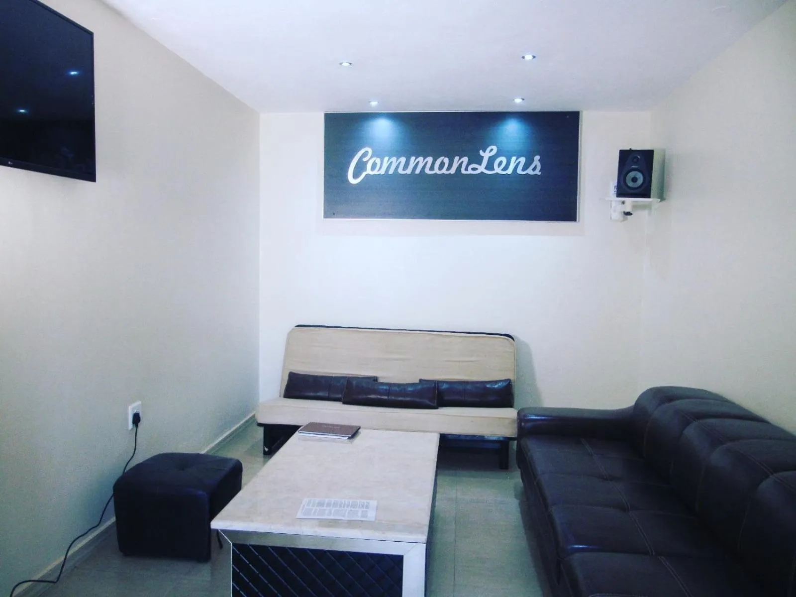 Lobby or reception in CommonLens Inn