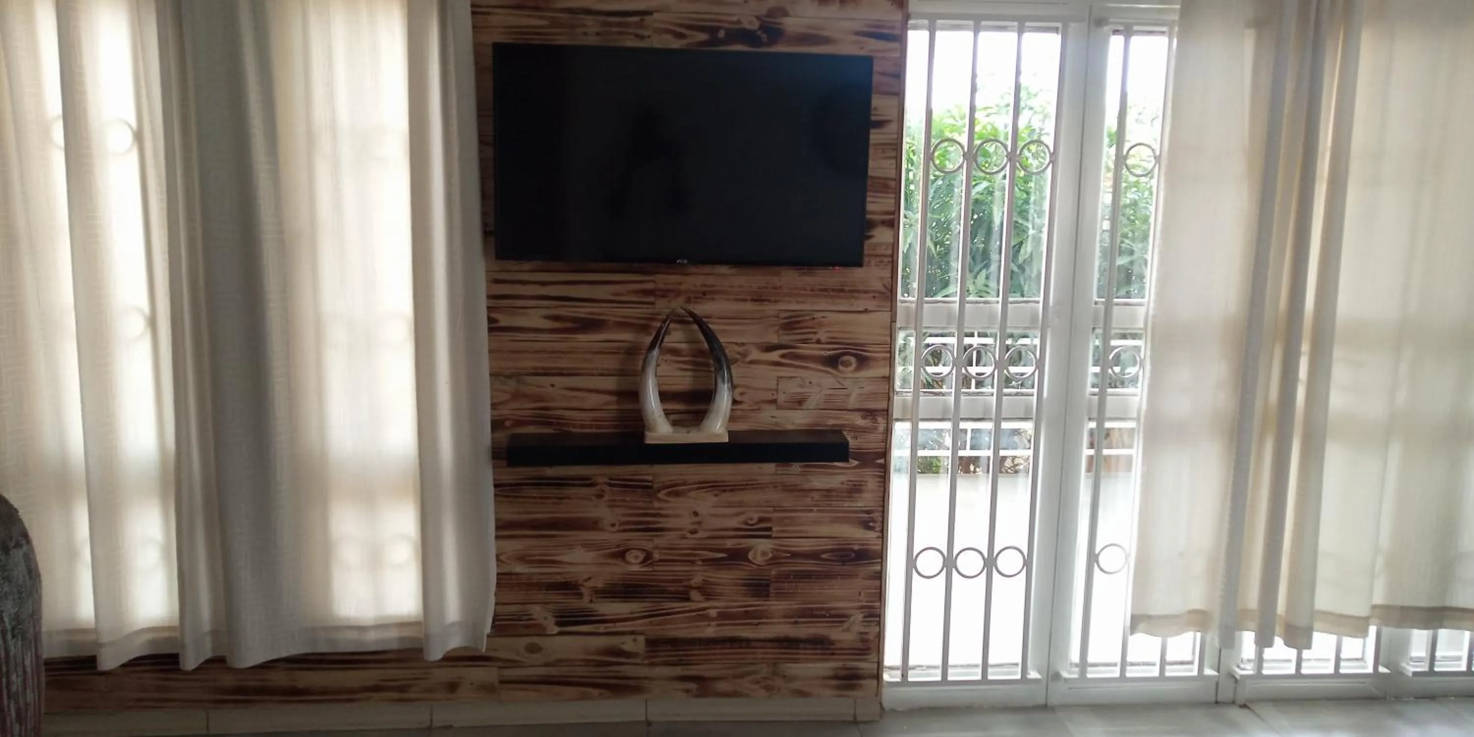 TV and multimedia in CommonLens Inn