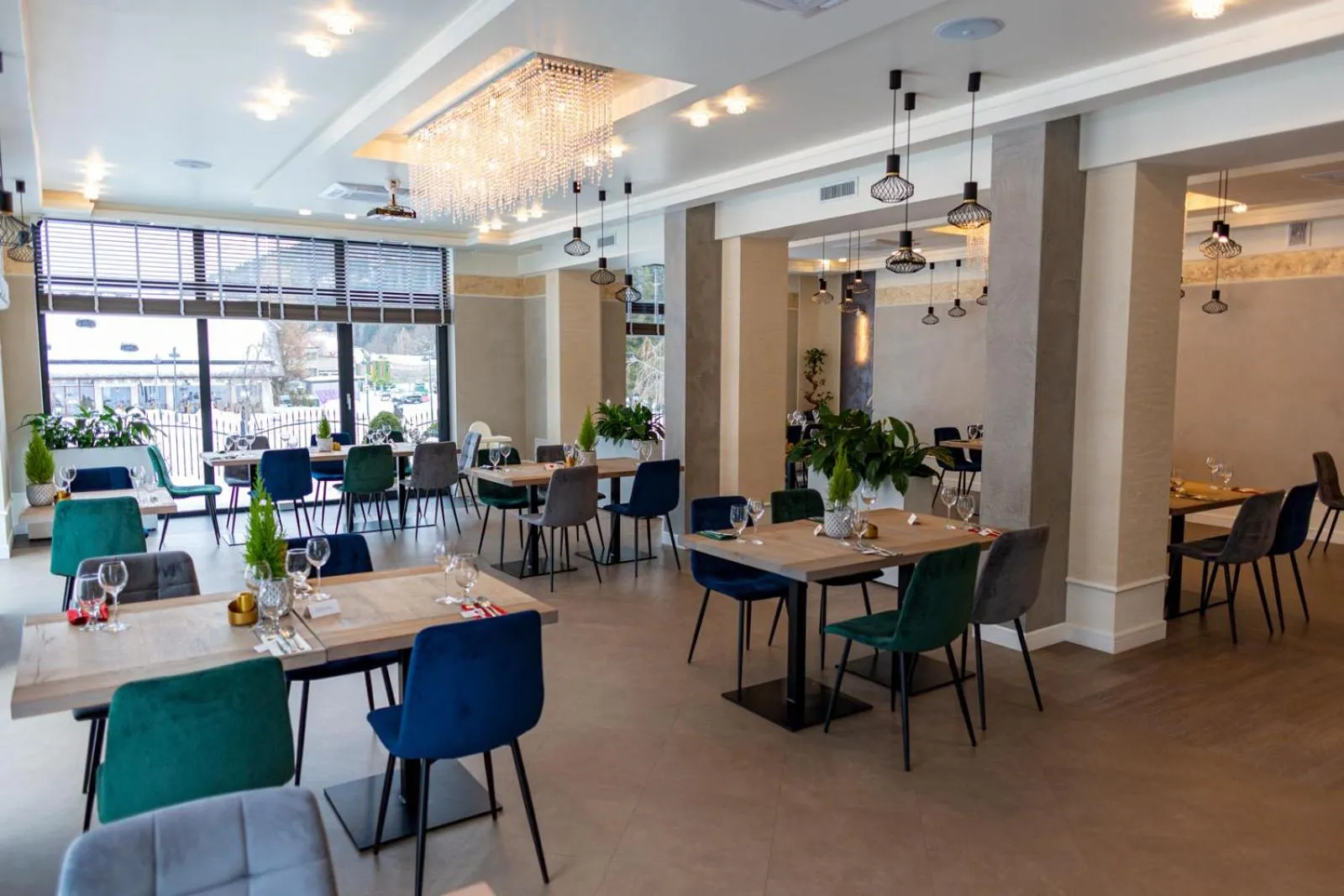 Restaurant/places to eat in Hotel Alpin