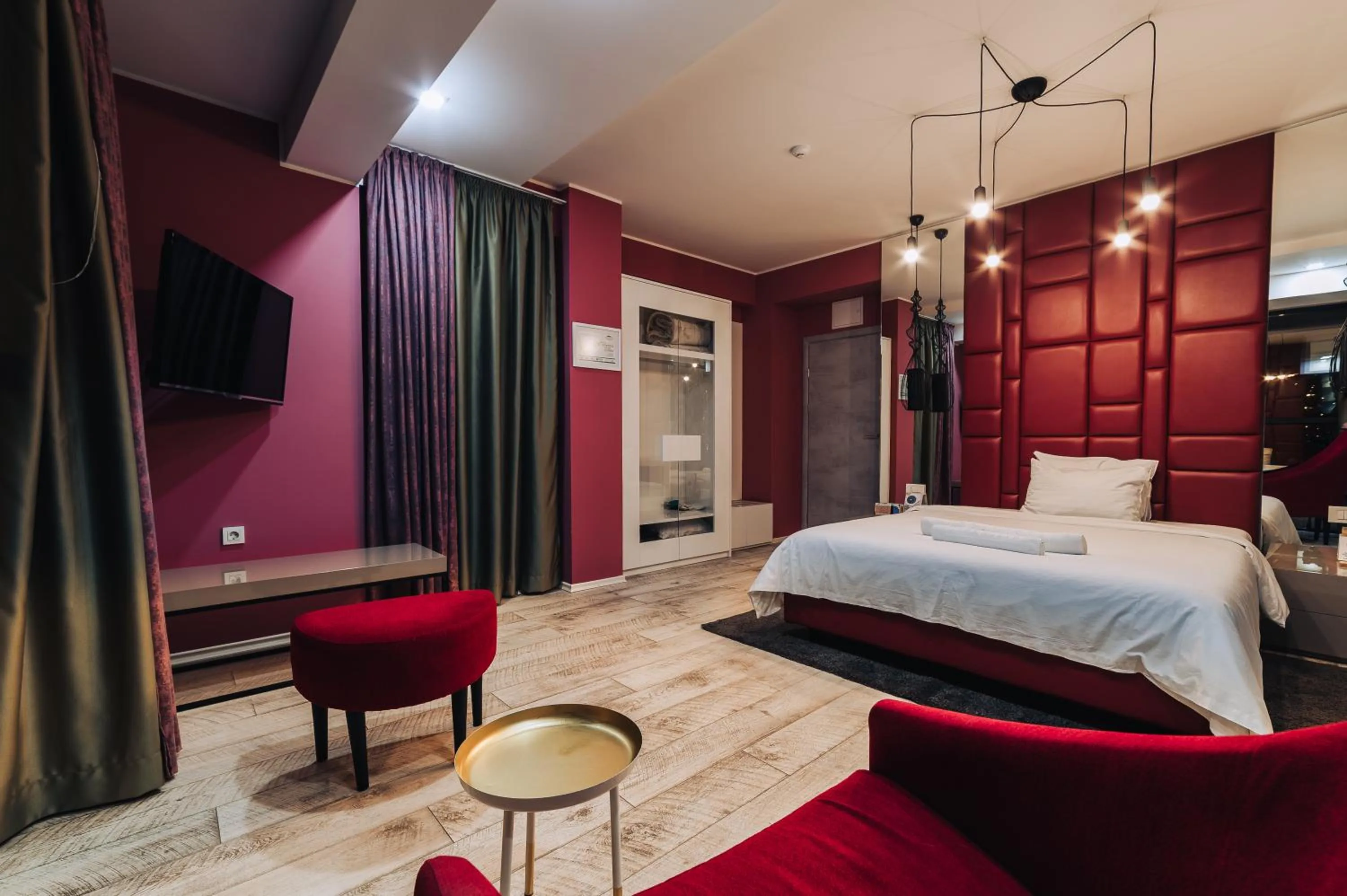 Bed in Urbanista Hotel & Bar