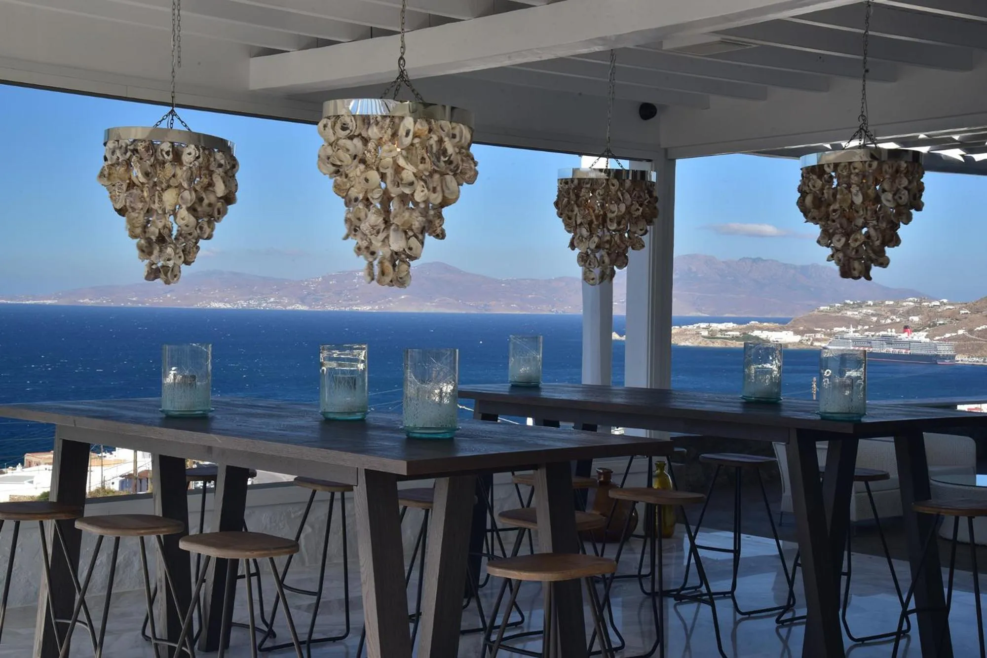 Area and facilities in Hermes Mykonos Hotel