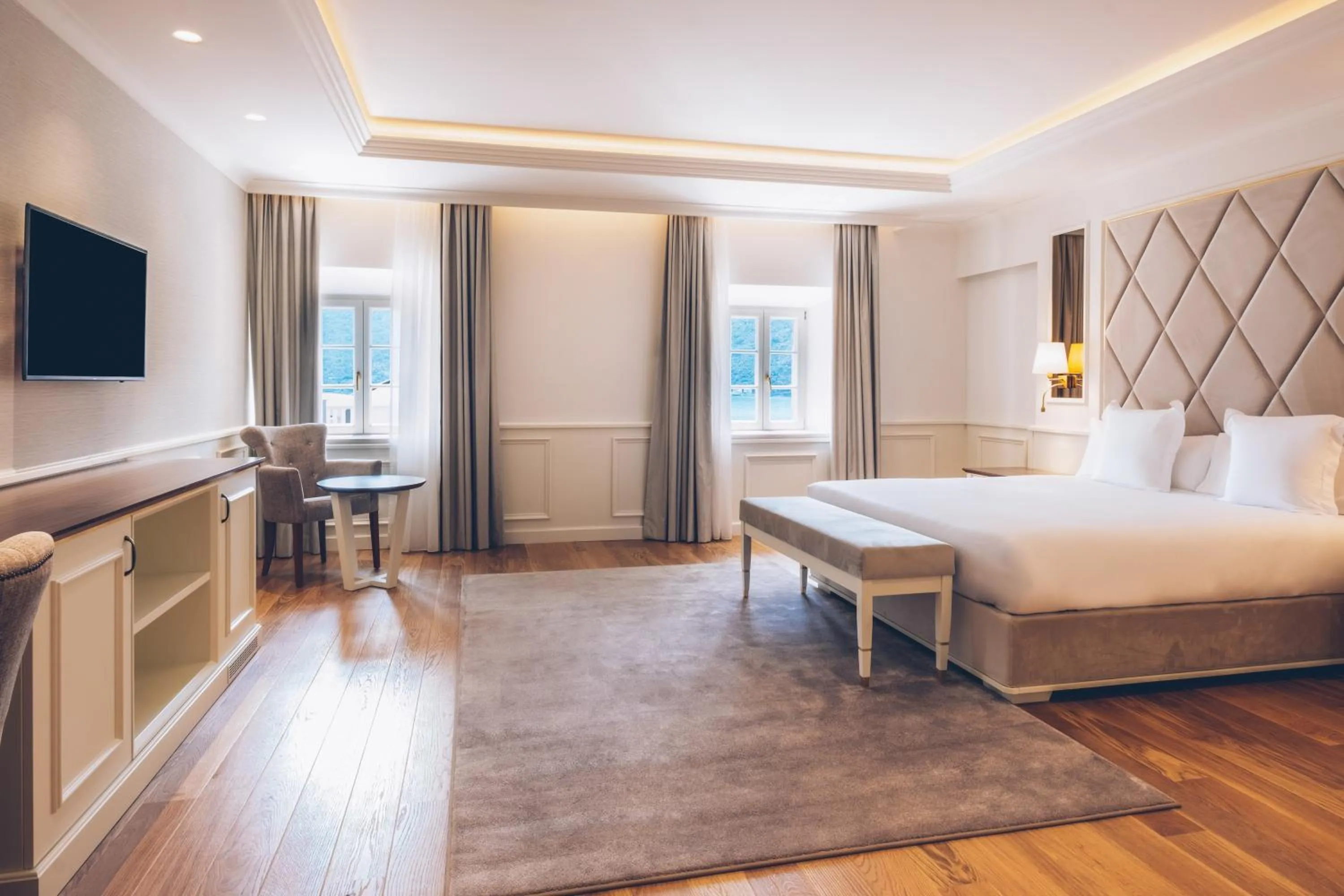 Photo of the whole room, Bed in Heritage Grand Perast By Rixos