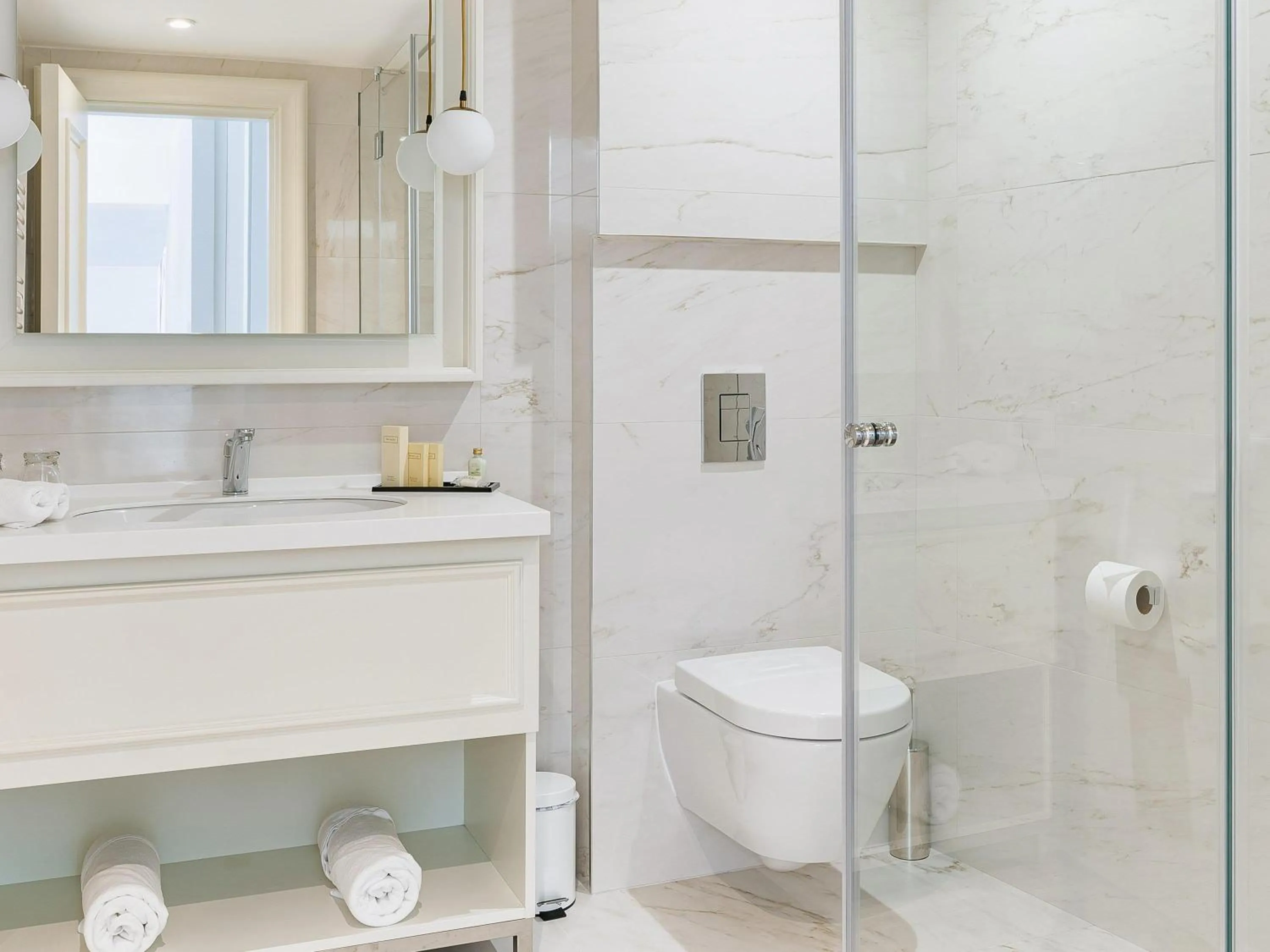 Bedroom in Heritage Grand Perast By Rixos