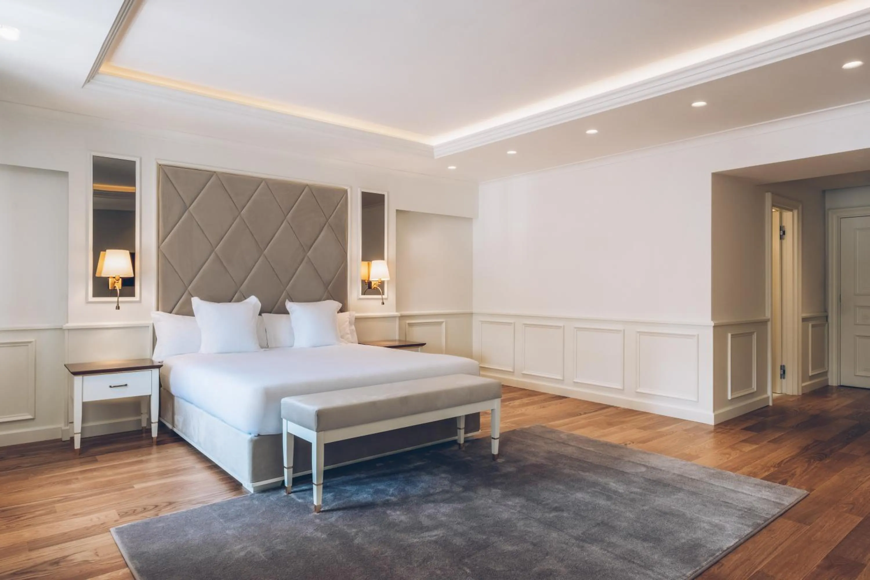 Bedroom, Bed in Heritage Grand Perast By Rixos