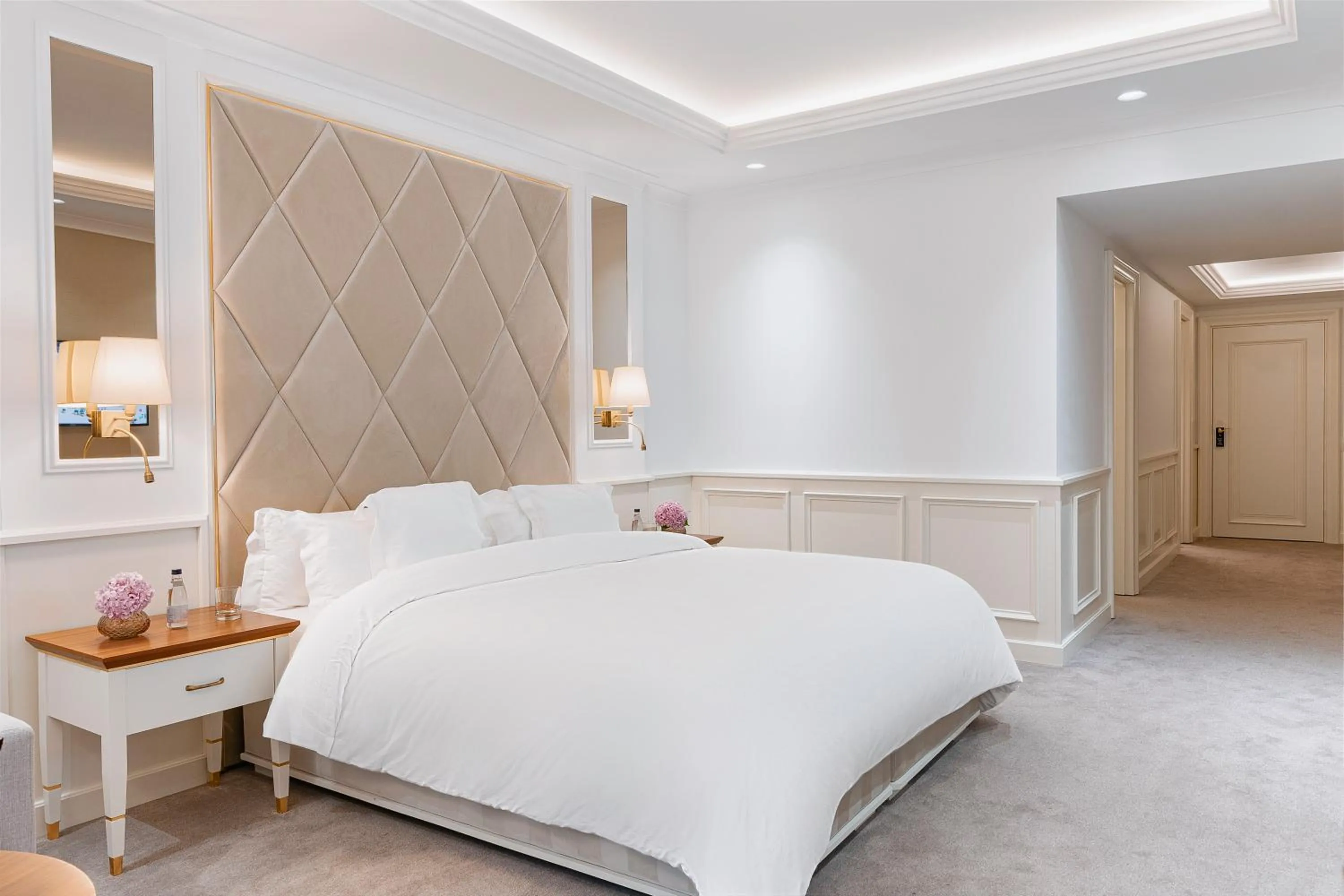 Bedroom, Bed in Heritage Grand Perast By Rixos