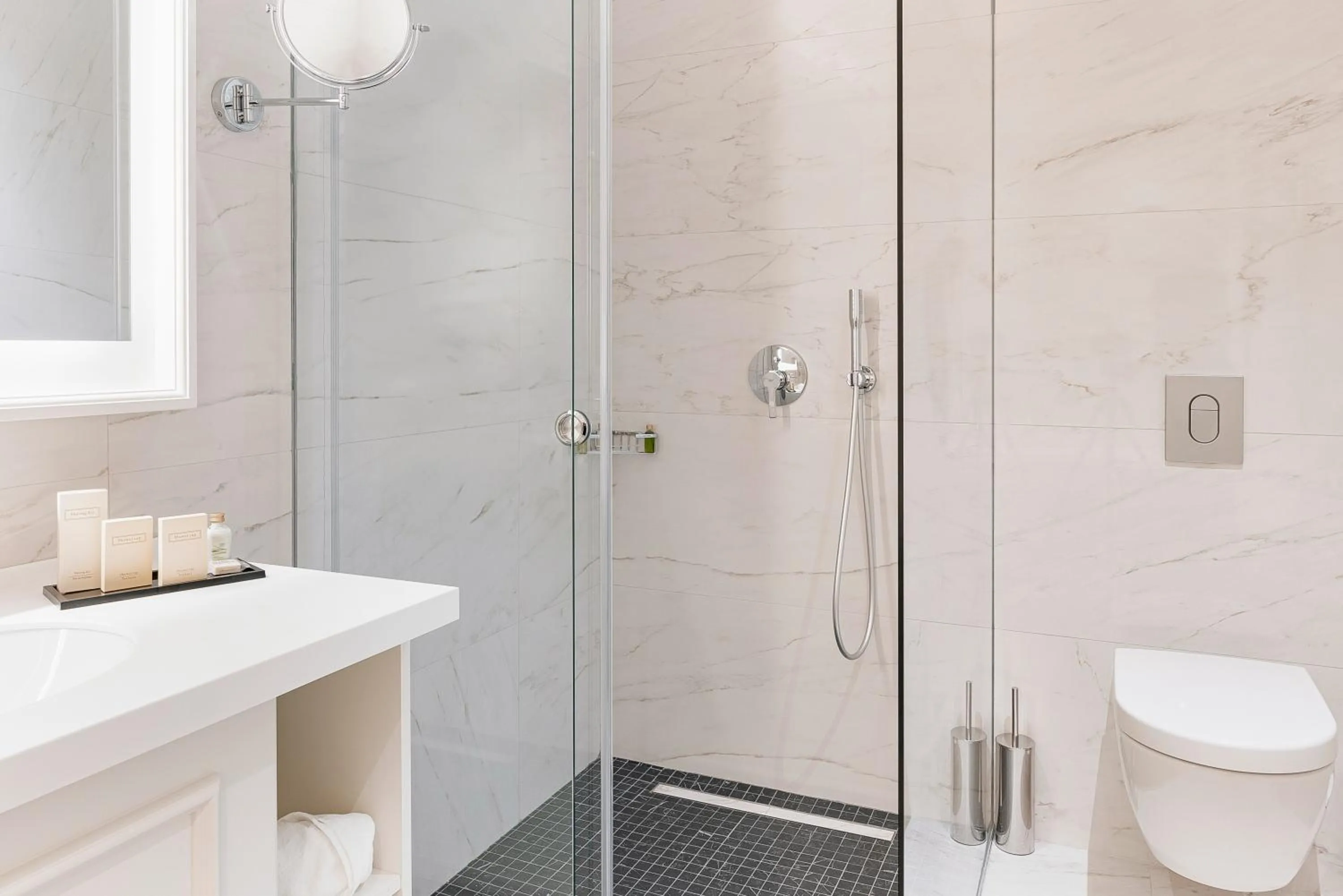 Shower in Heritage Grand Perast By Rixos