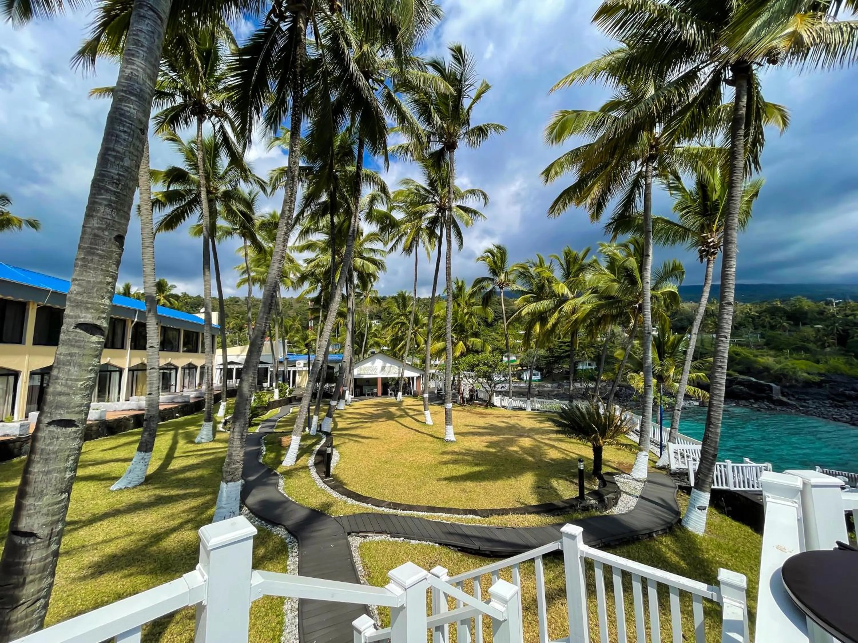 Garden in Itsandra Beach Hotel & Resort