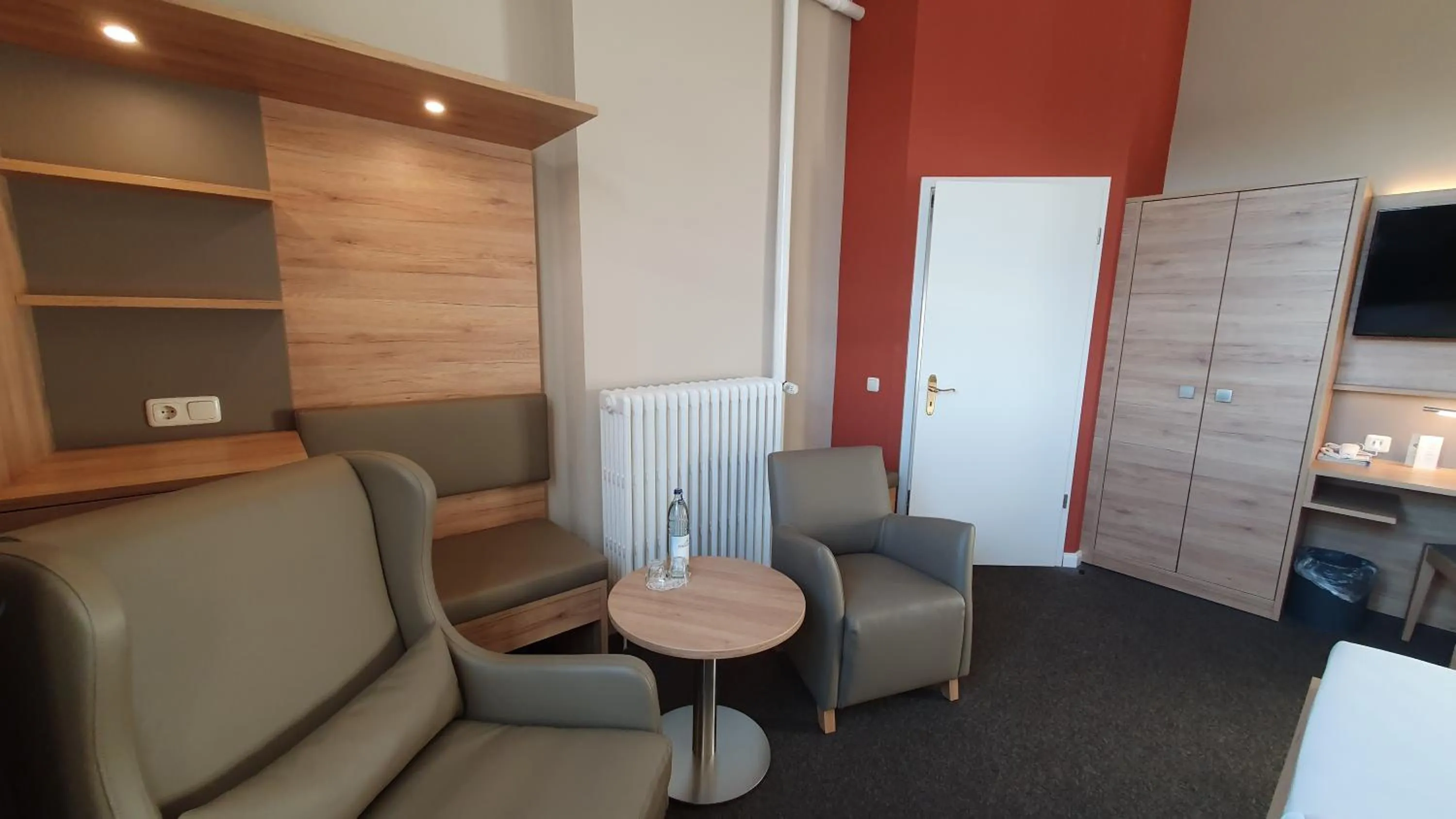 Photo of the whole room in Hotel An der Altstadt