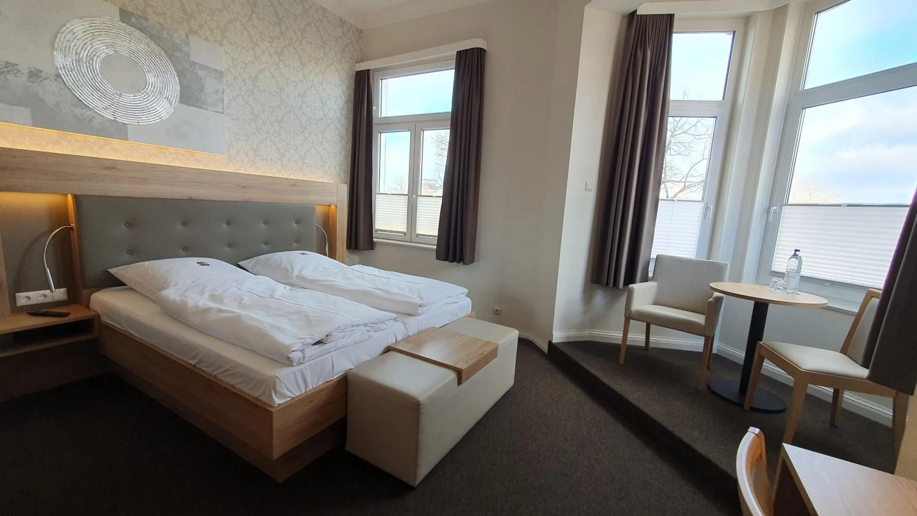 Photo of the whole room, Bed in Hotel An der Altstadt
