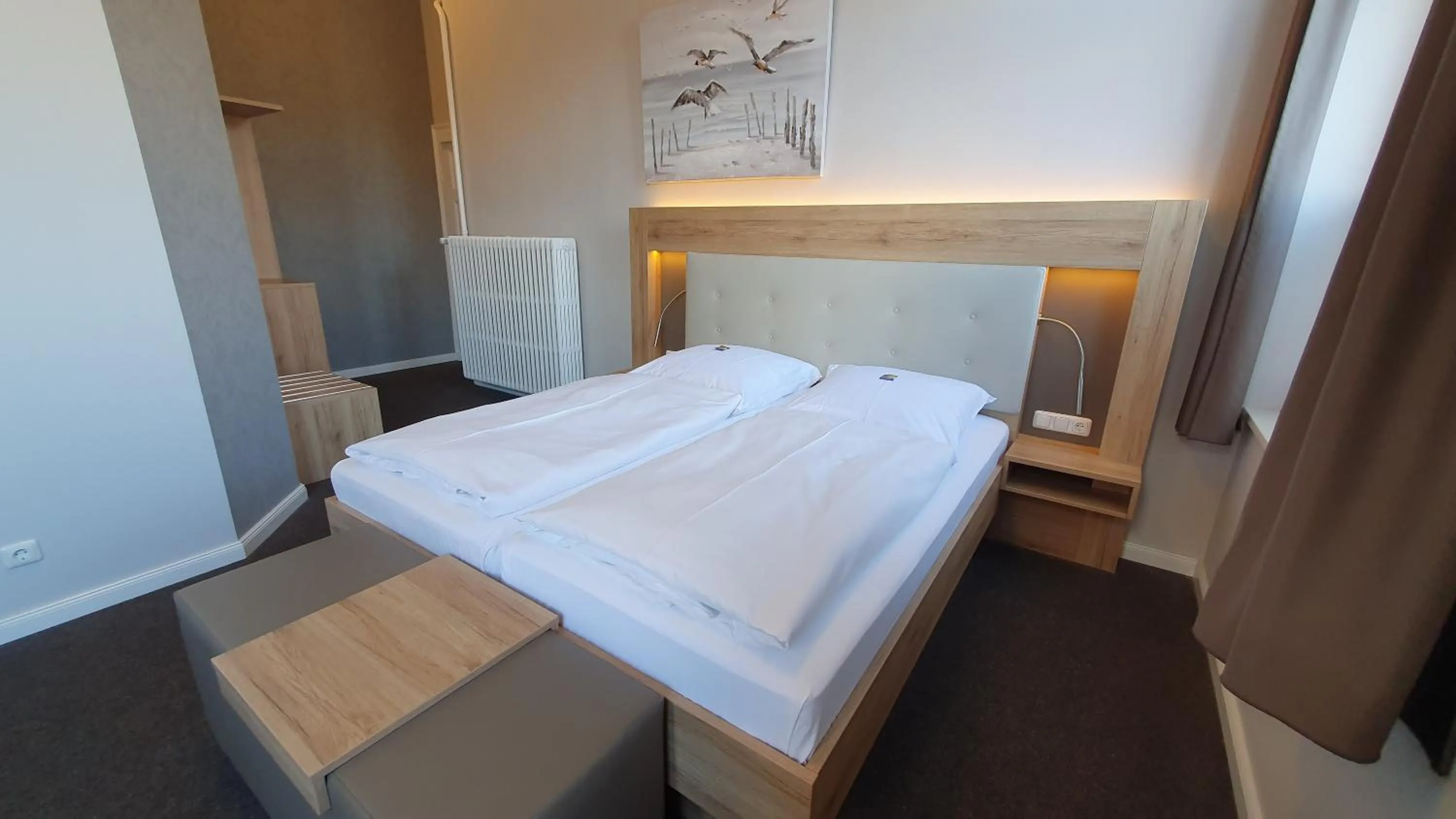 Photo of the whole room, Bed in Hotel An der Altstadt