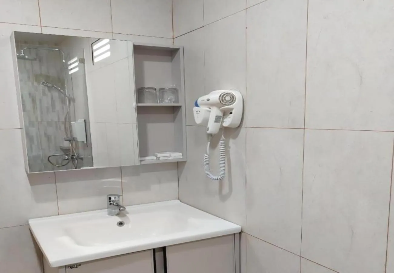 Shower in Nusantara Hotel Sembalun