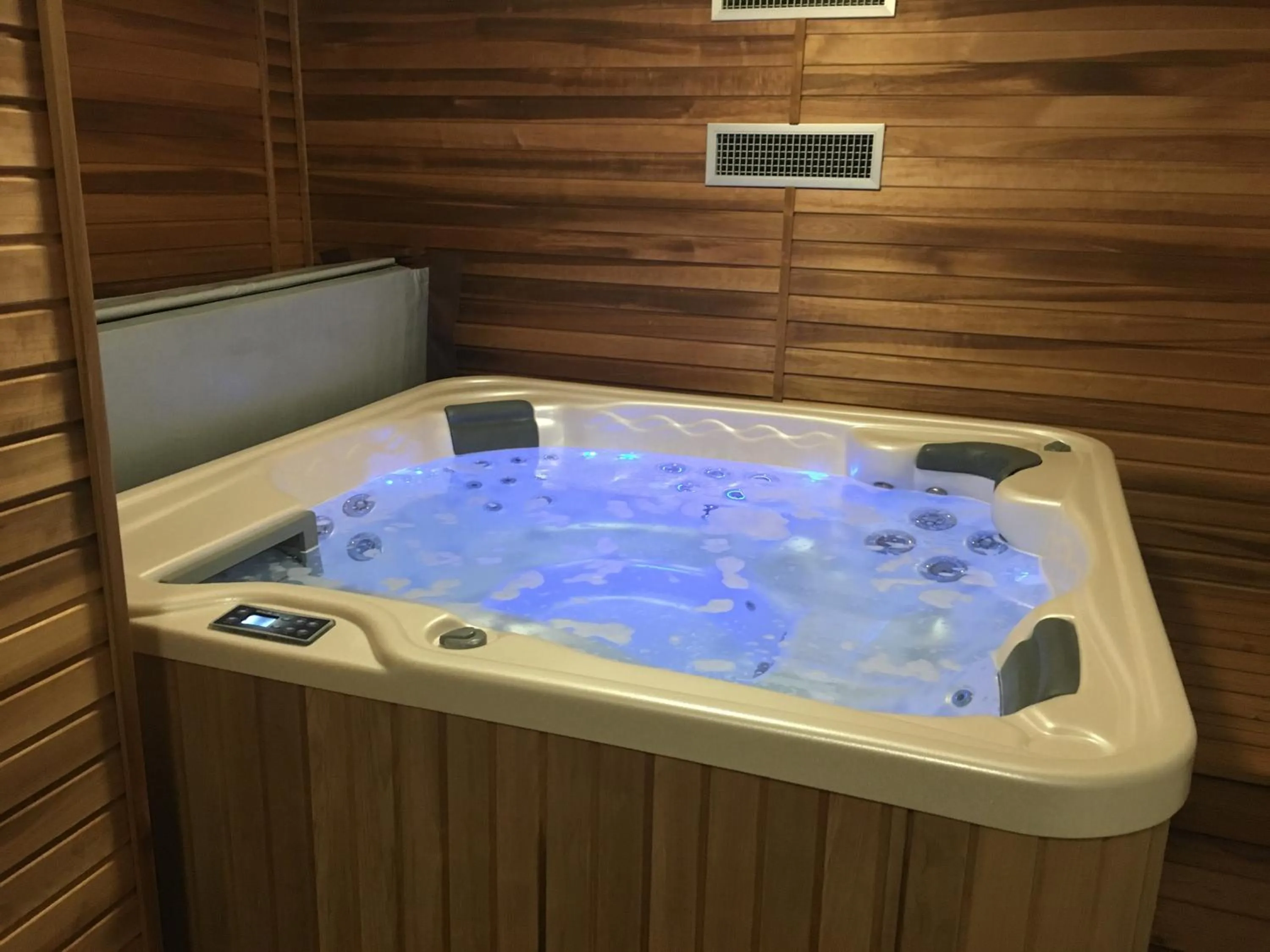 Area and facilities in Nimród Hotel és Ètterem