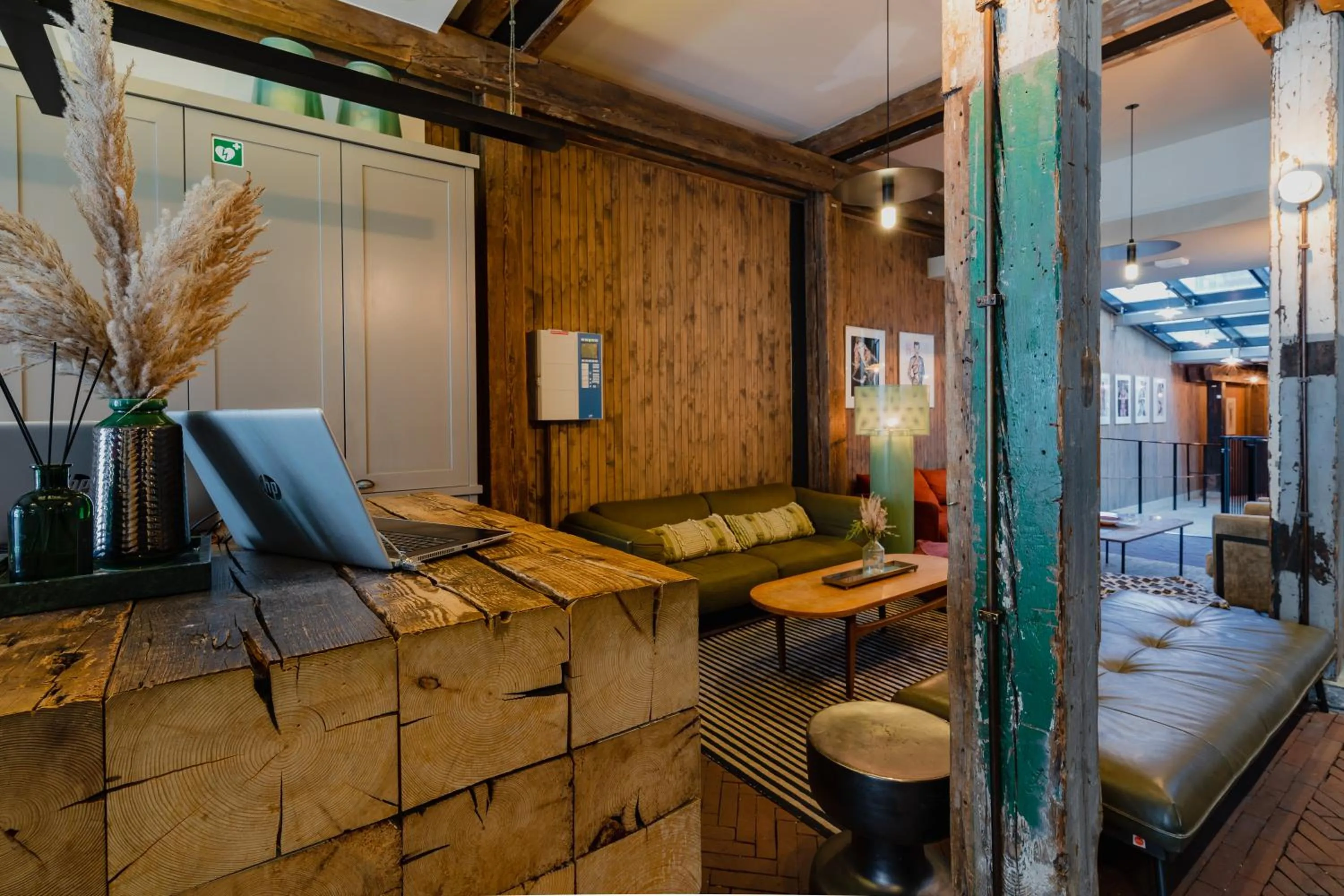 Lobby or reception, Bed in Hotel van de Vijsel