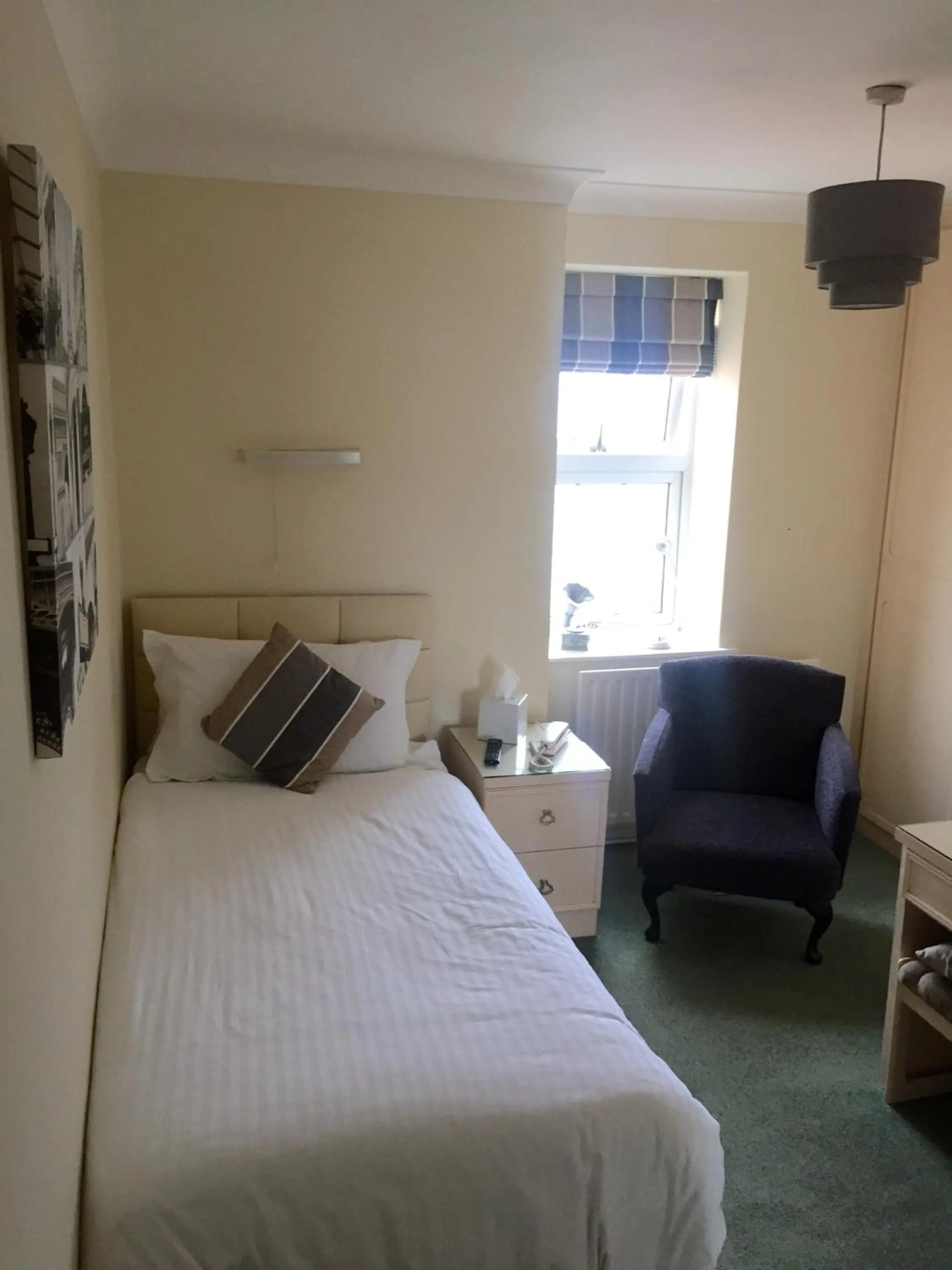 Bed in 281 Hotel & Restaurant