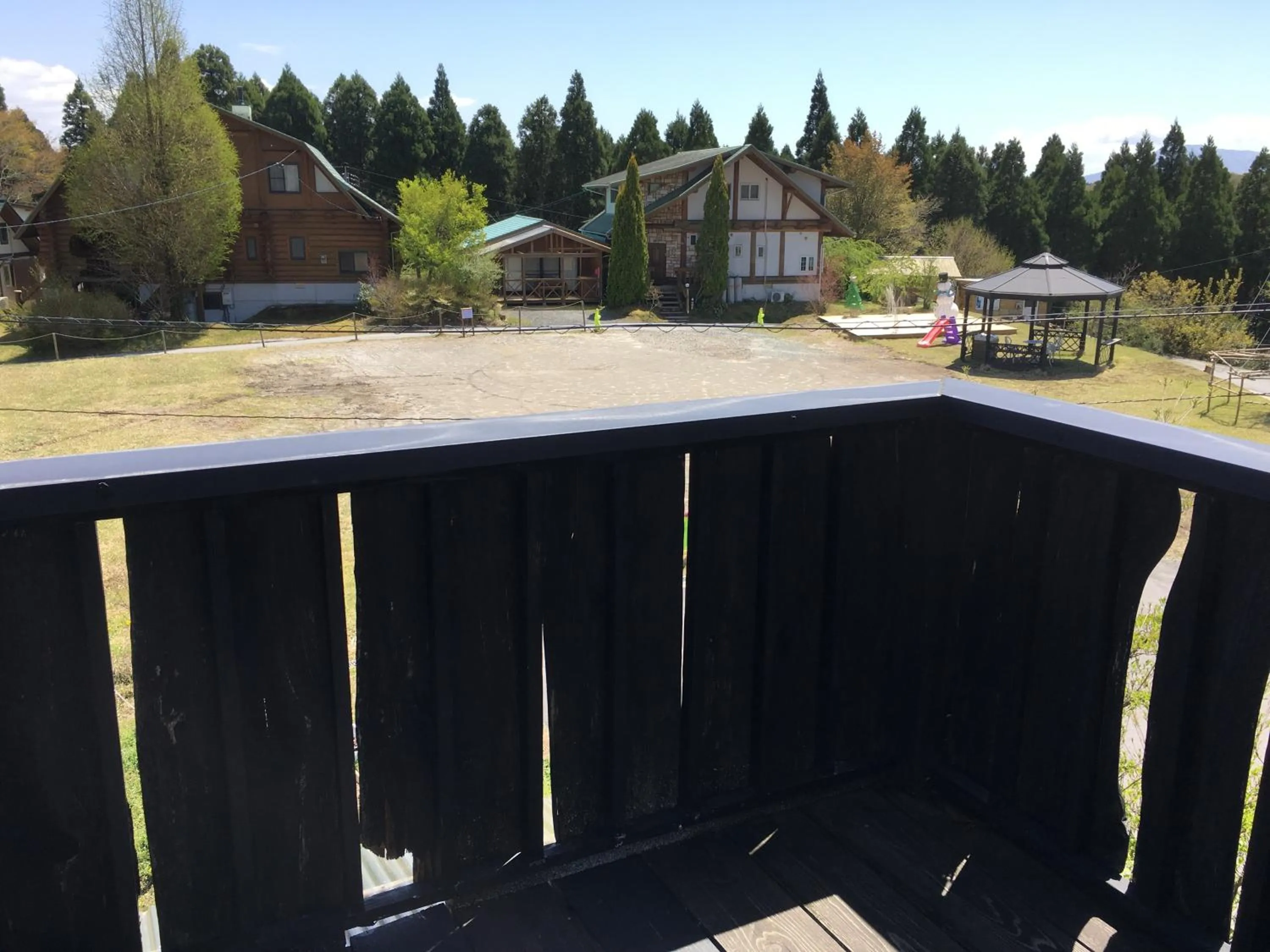 Balcony/Terrace in Kurokawa Mori no Cottage