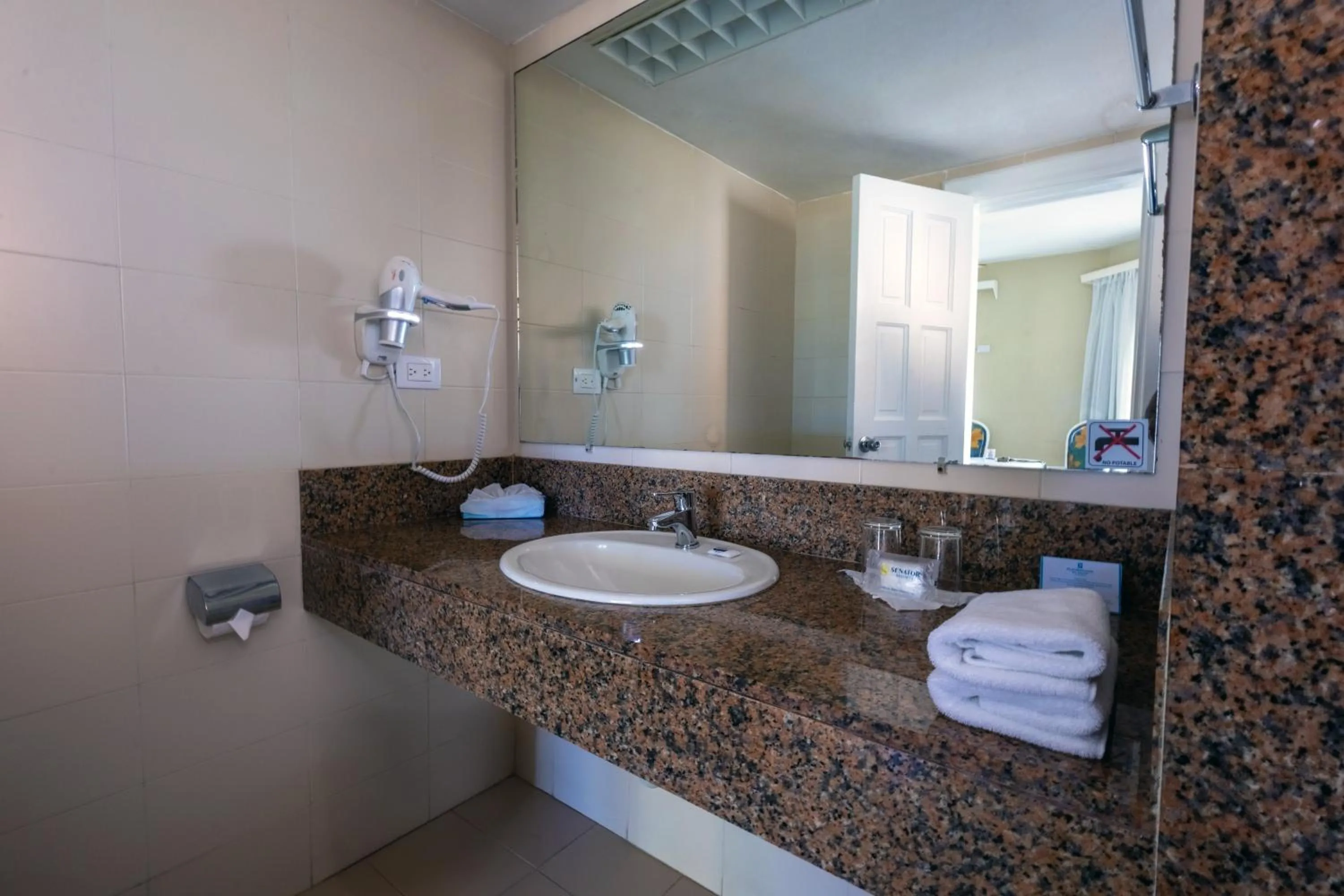 Bathroom in Playabachata