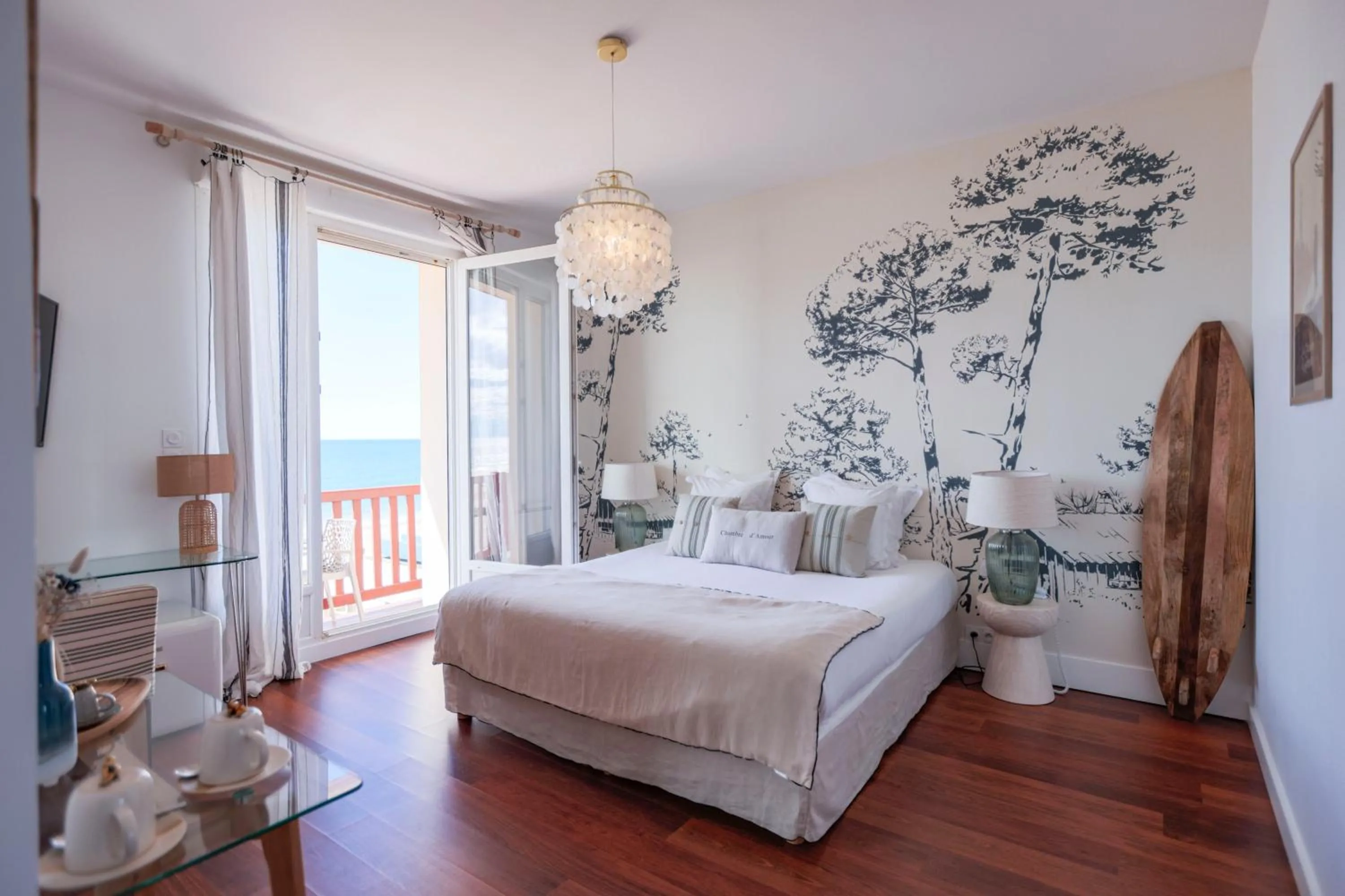 Bed in Hôtel de La Plage
