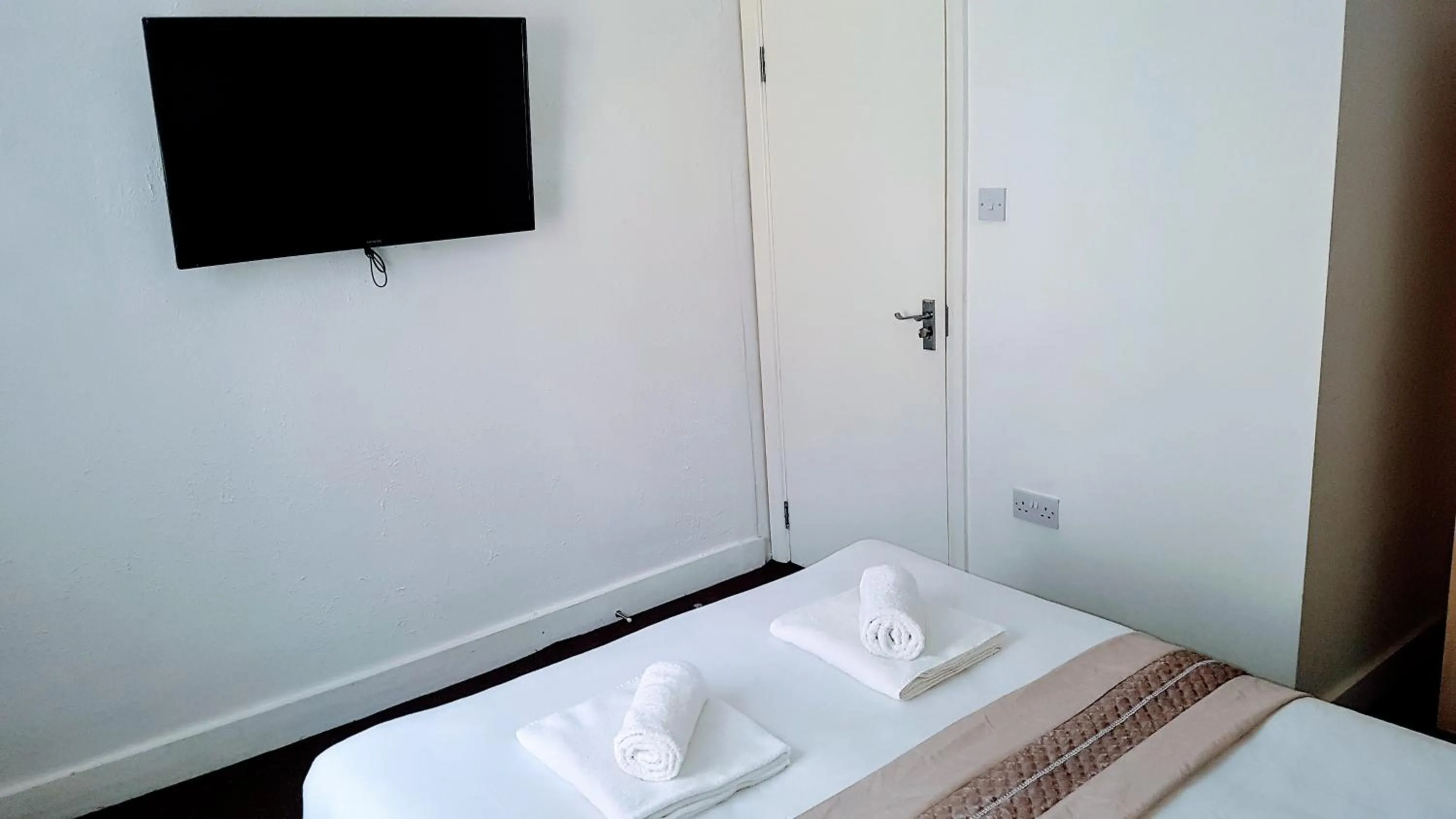 Bedroom in Central Comfort Rooms