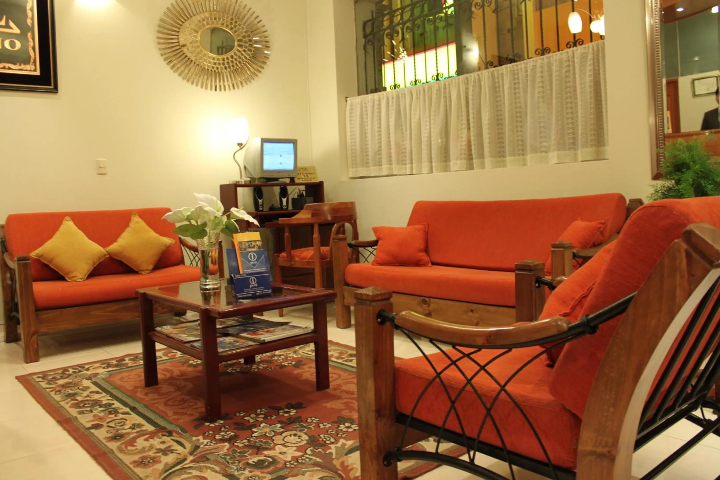 Photo of the whole room in Sol Plaza Hotel