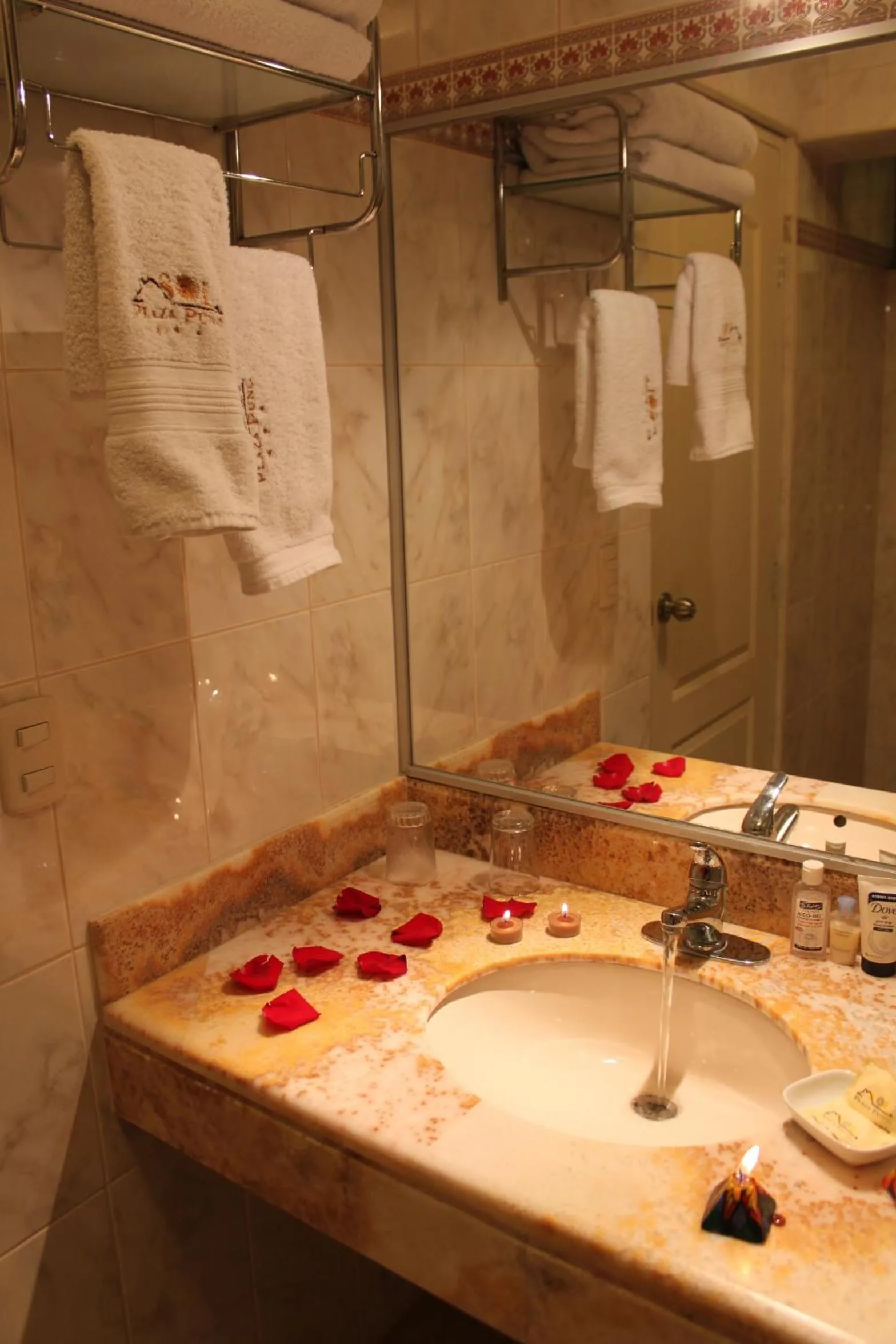 Bathroom in Sol Plaza Hotel