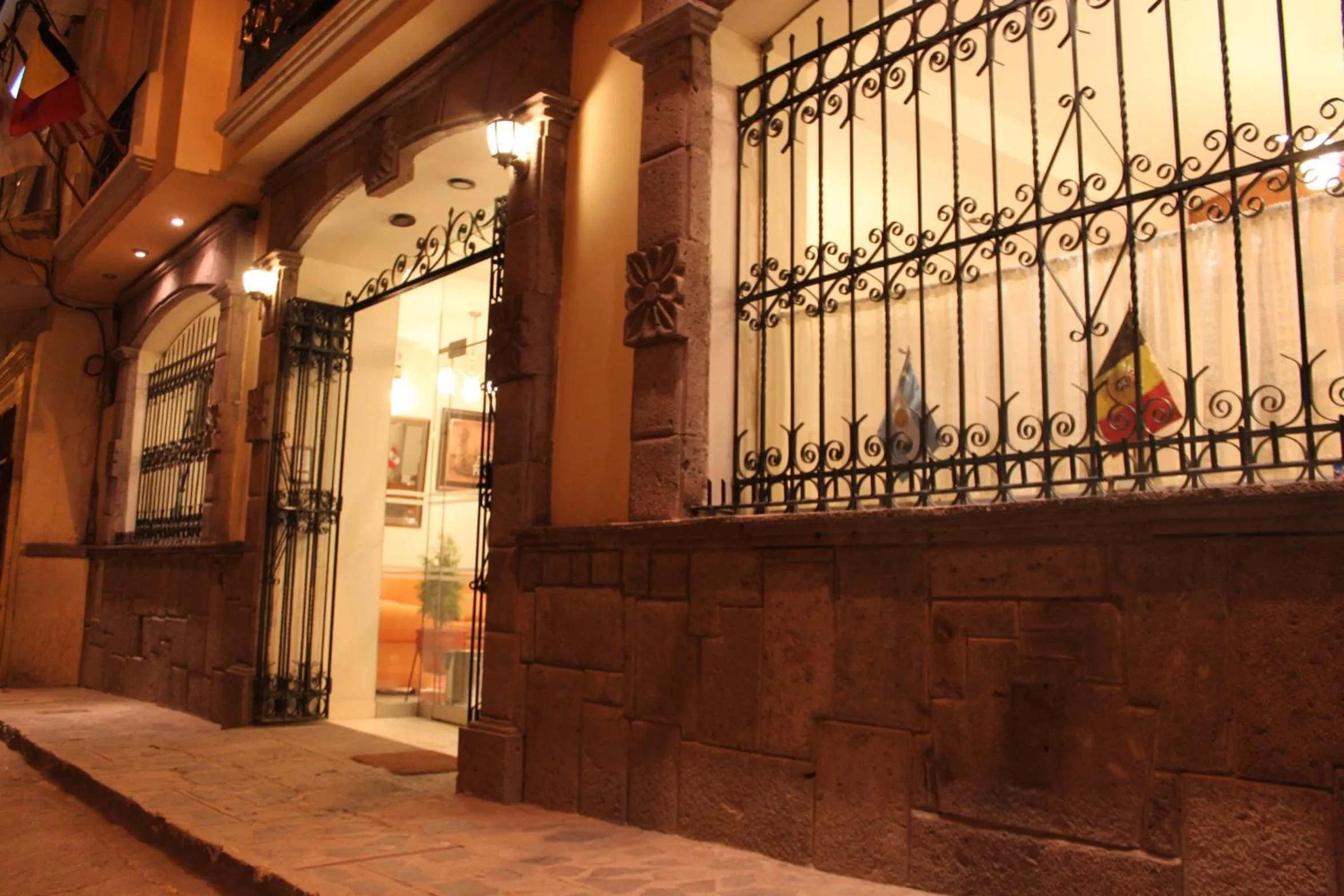 Facade/entrance in Sol Plaza Hotel