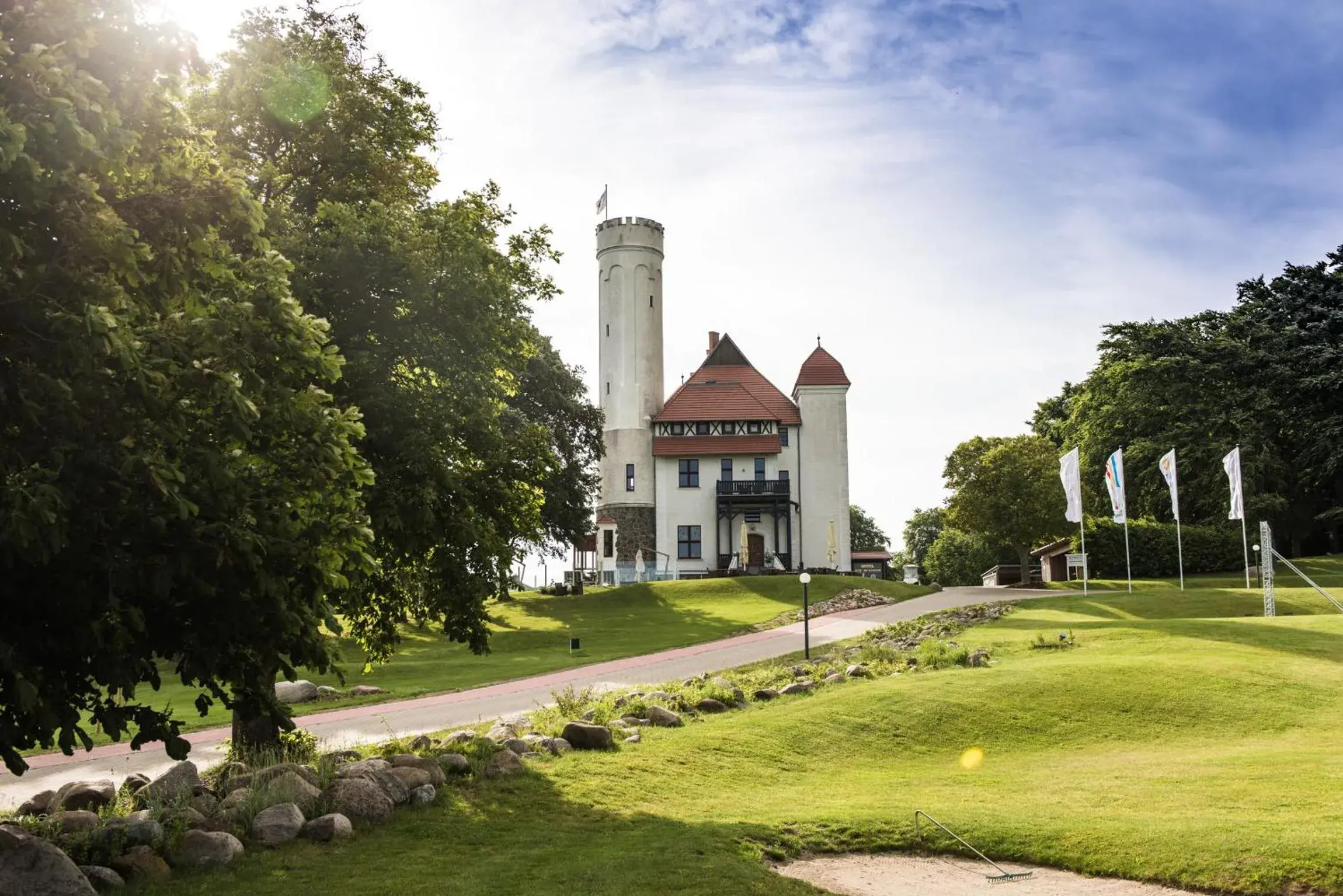 SCHLOSS RANZOW - kleines Romantik Hotel - Wellness - Golfplatz - Hochzeiten & Feiern SCHLOSS RANZOW - kleines Romantik Hotel - Wellness - Golfplatz - Hochzeiten & Feiern