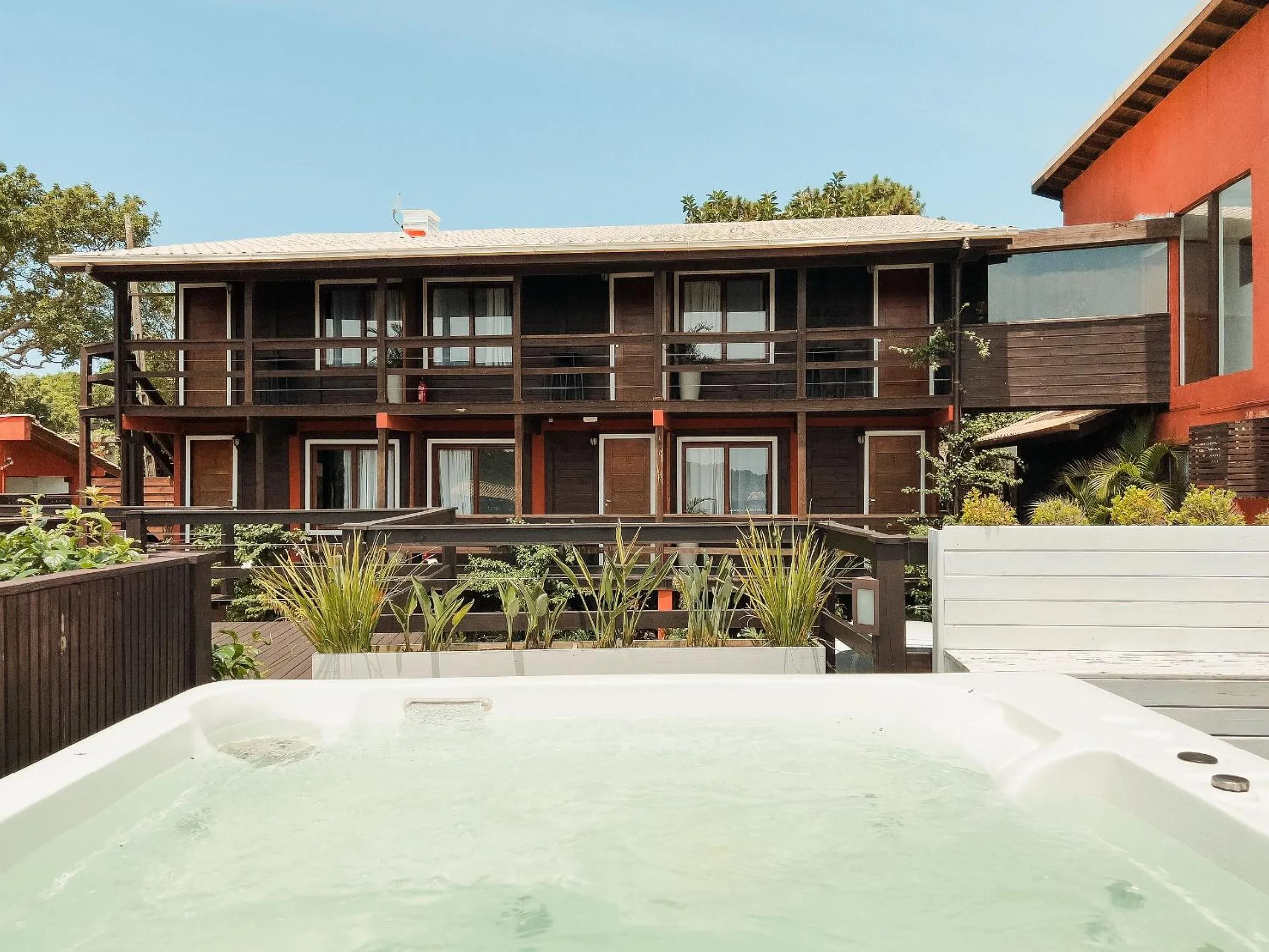 Facade/entrance in Pousada Solar dos Lírios - Praia do Rosa