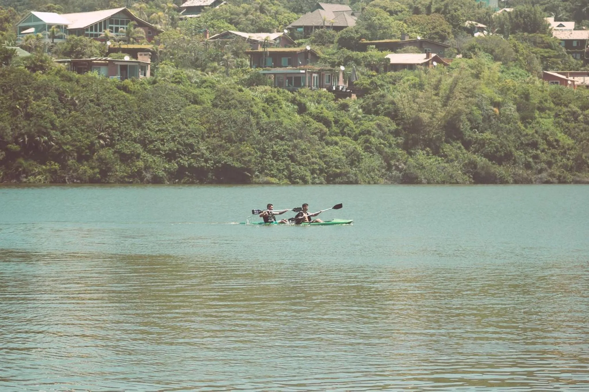 Beach in Pousada Solar dos Lírios - Praia do Rosa
