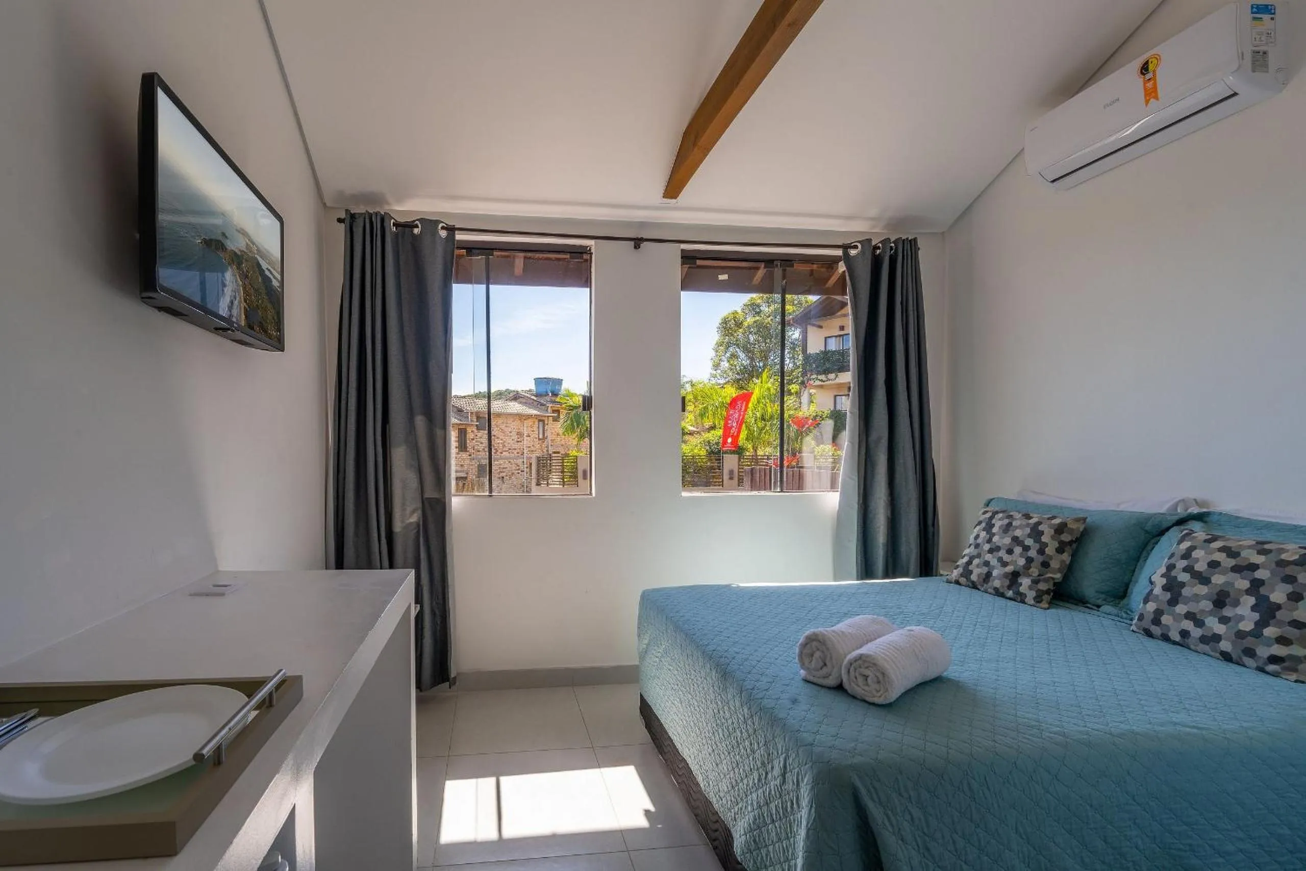 Bedroom, Bed in Pousada Solar dos Lírios - Praia do Rosa