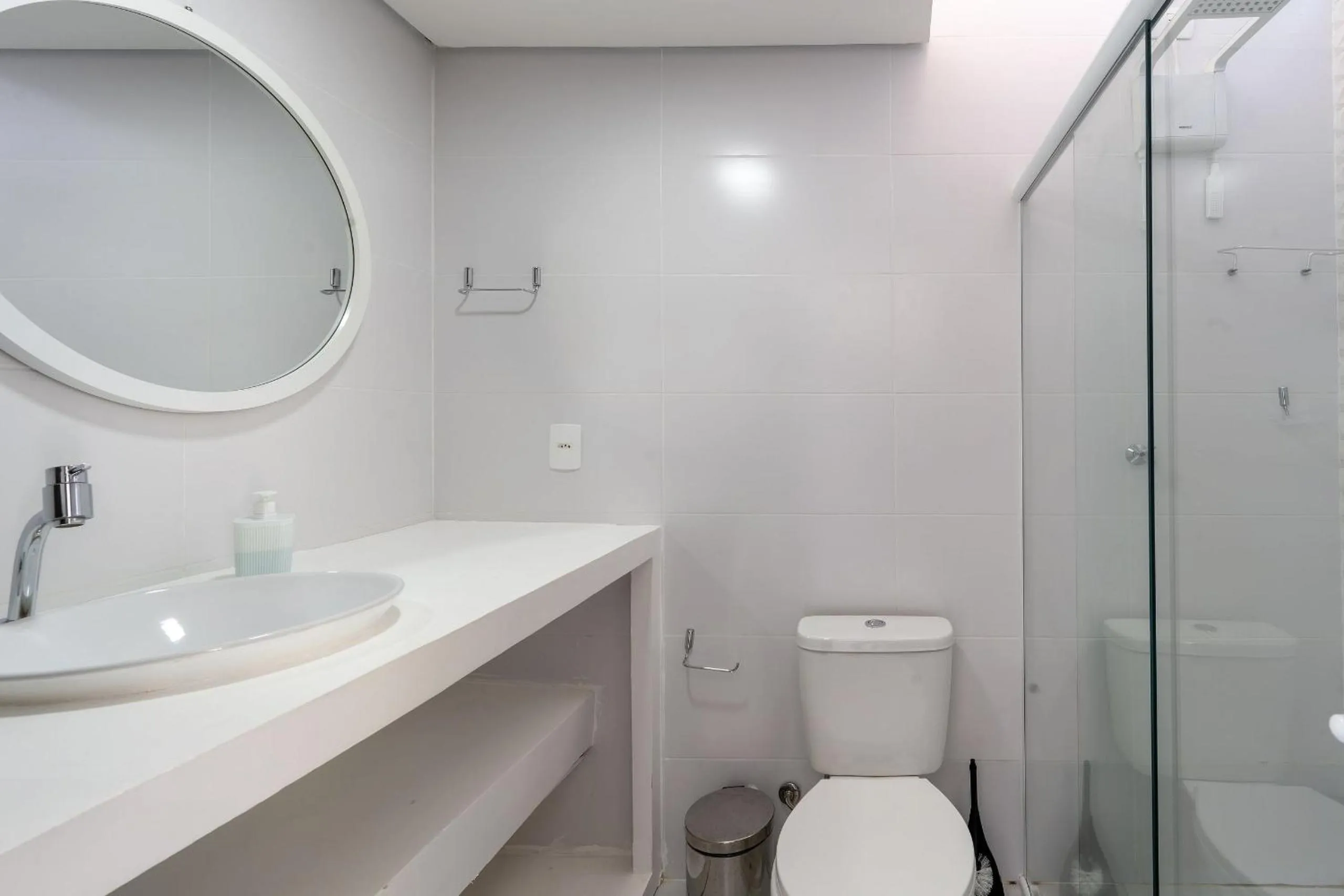 Toilet in Pousada Solar dos Lírios - Praia do Rosa