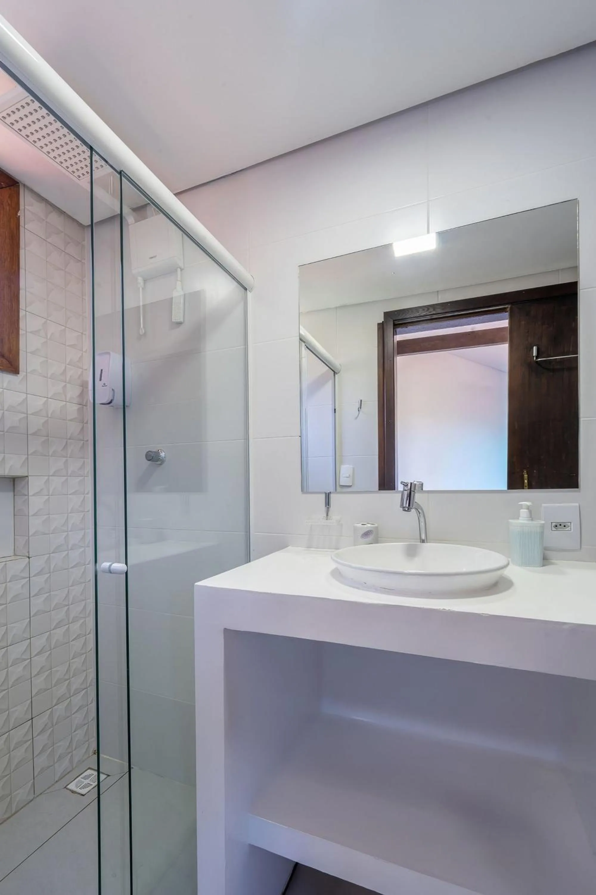 Toilet in Pousada Solar dos Lírios - Praia do Rosa