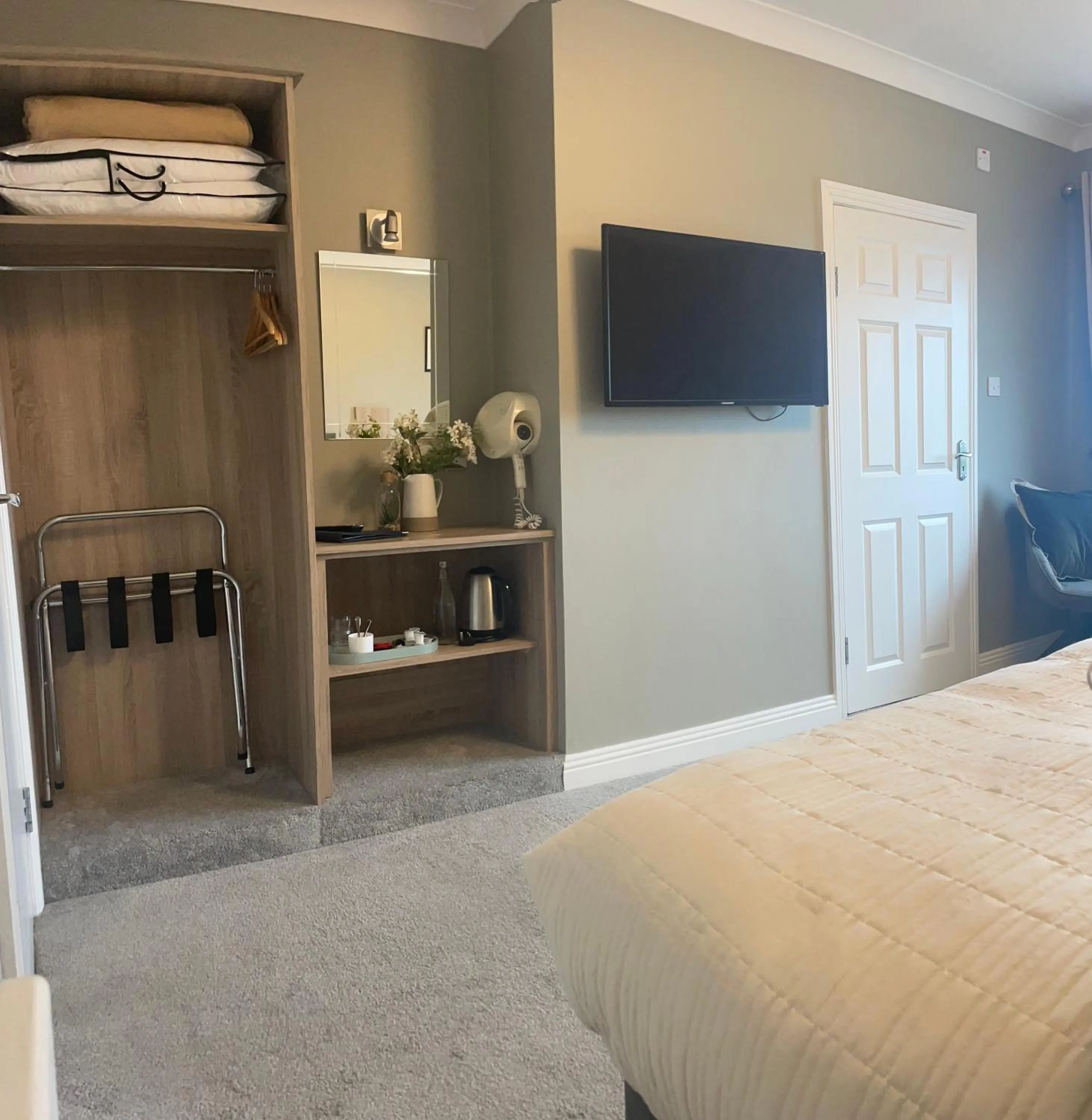 Bed in Glasha Meadows Accommodation