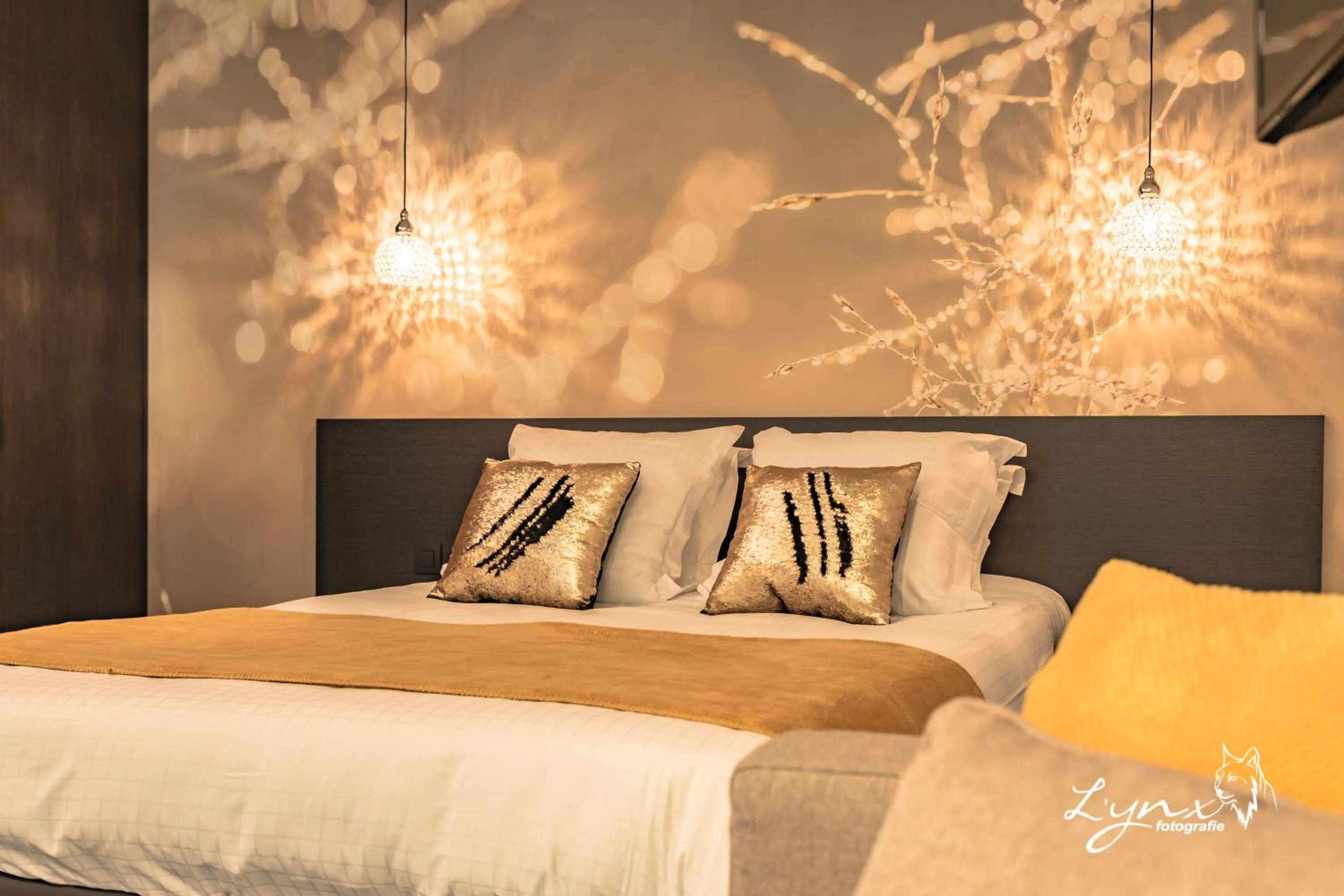 Decorative detail, Bed in De Vesten Comfort Lodge