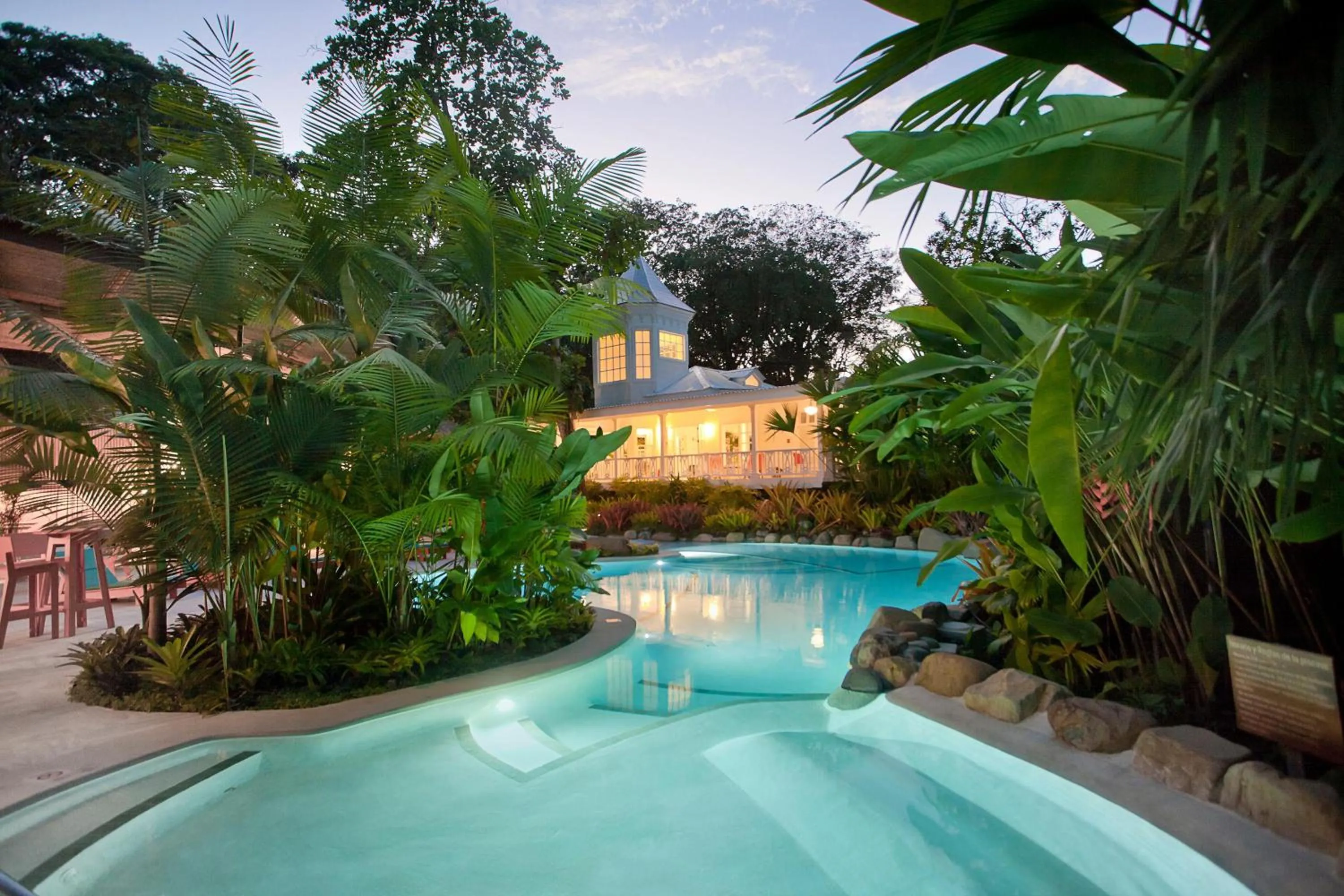 Swimming pool in Hotel Aguas Claras Member of the Cayuga Collection