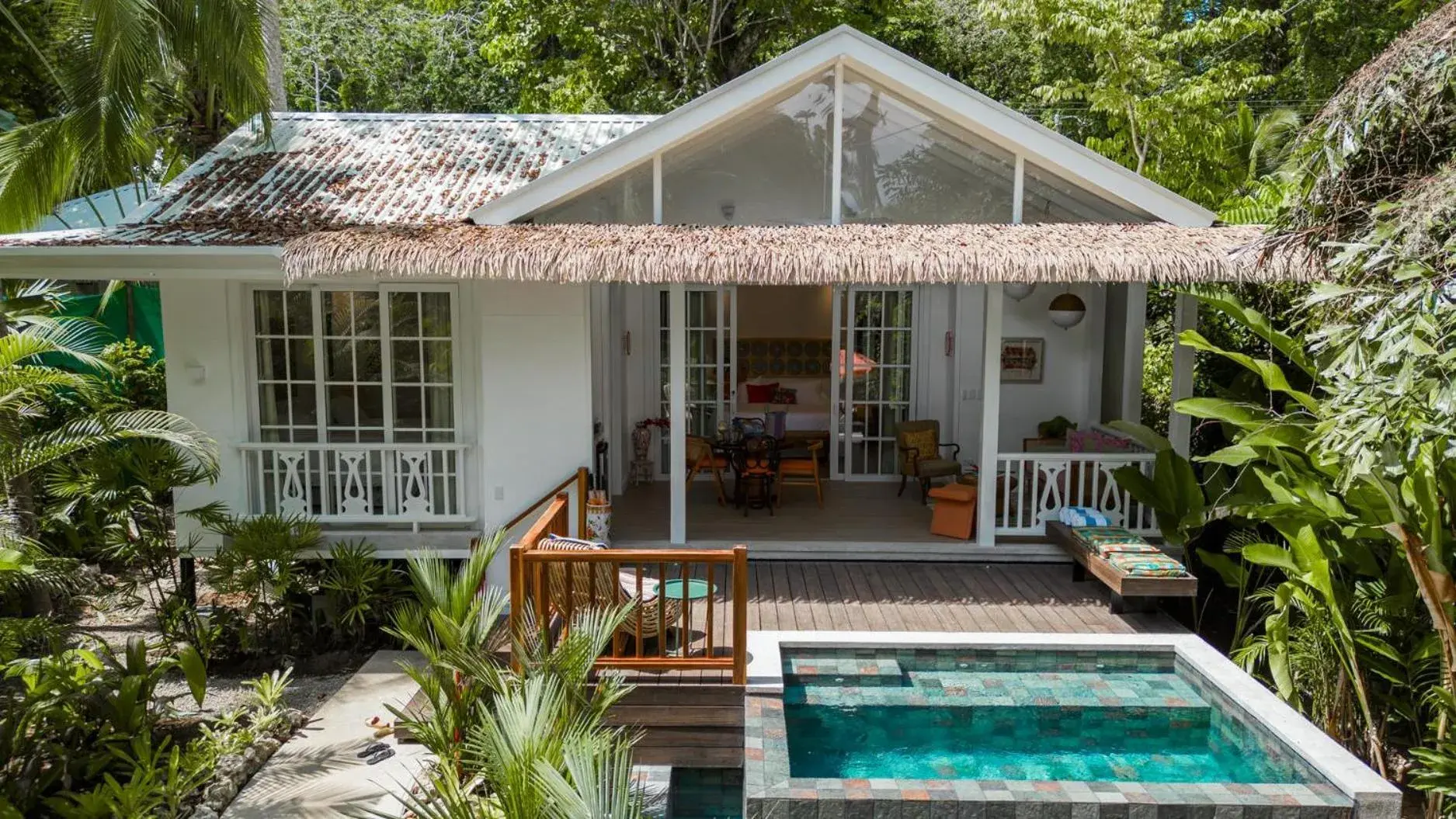 Two-Bedroom Deluxe Bungalow in Hotel Aguas Claras Member of the Cayuga Collection Two-Bedroom Deluxe Bungalow in Hotel Aguas Claras Member of the Cayuga Collection