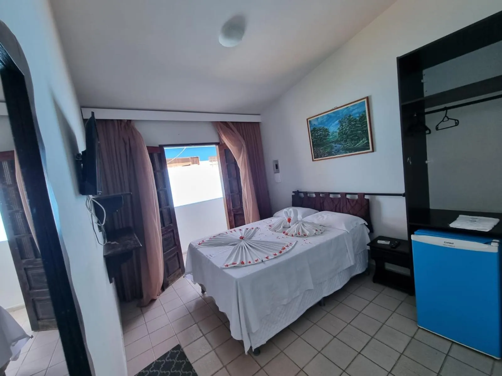 Photo of the whole room, Bed in Pousada Morada Azul