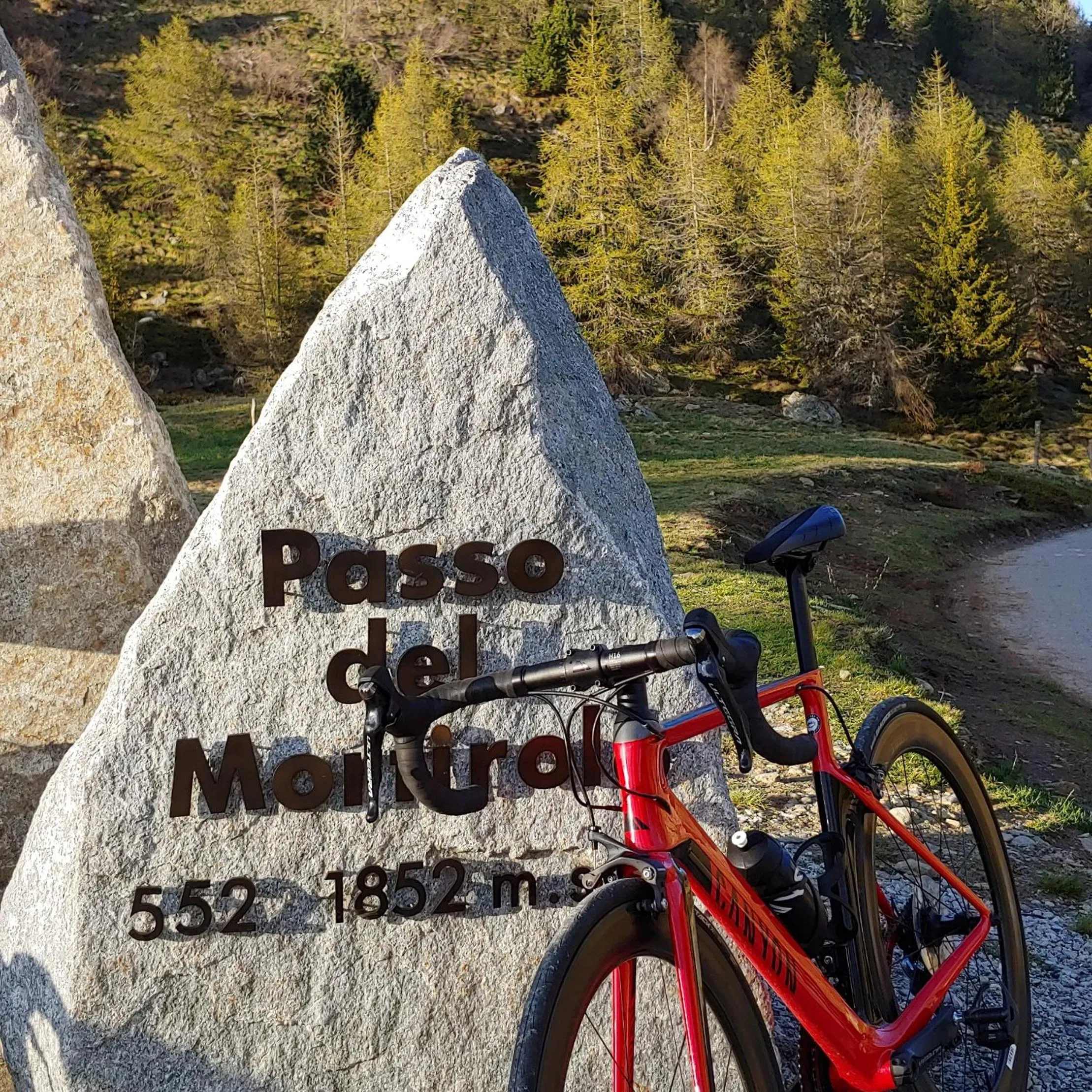 Hiking in Villa Elisa