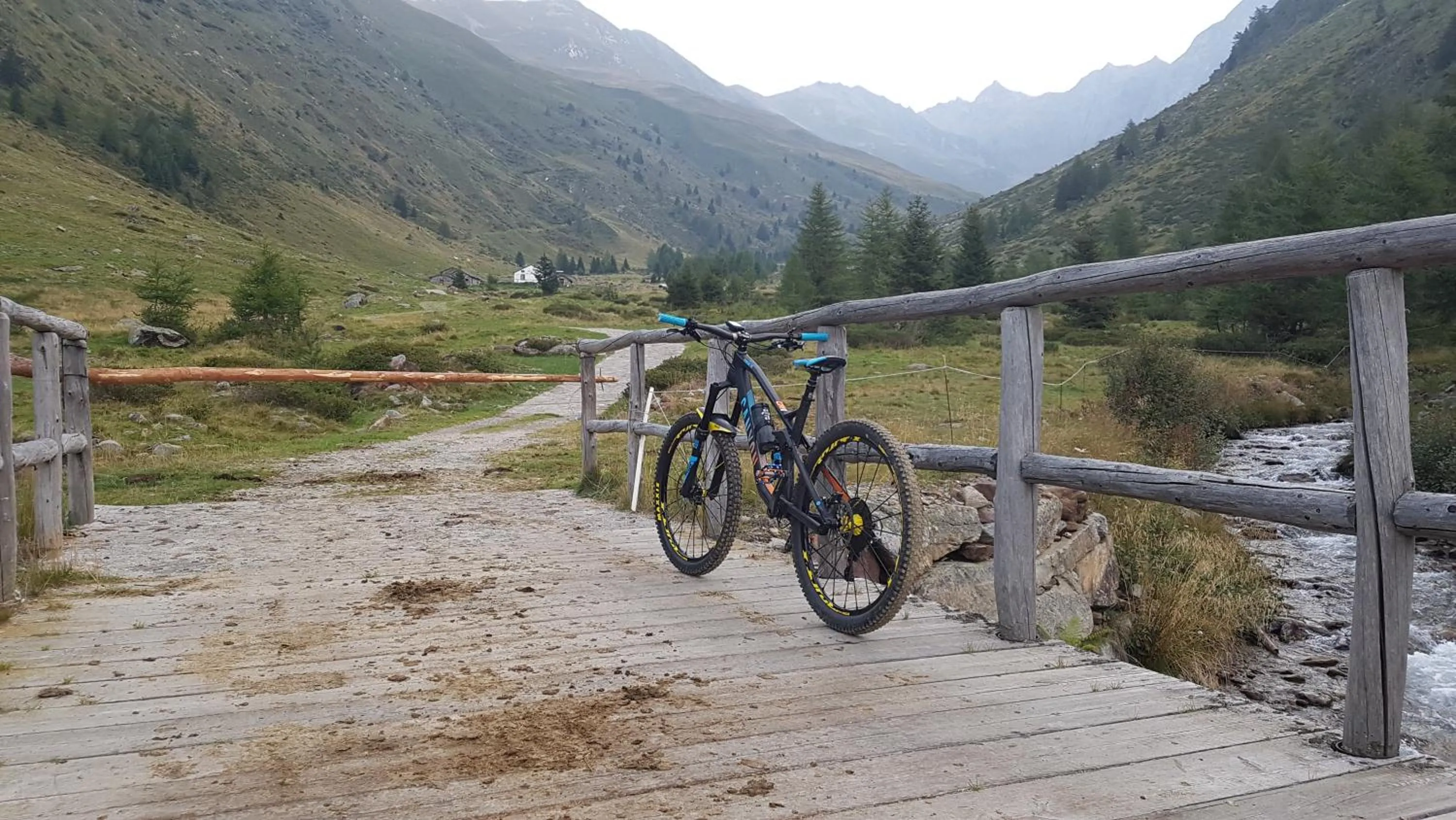 Cycling in Villa Elisa