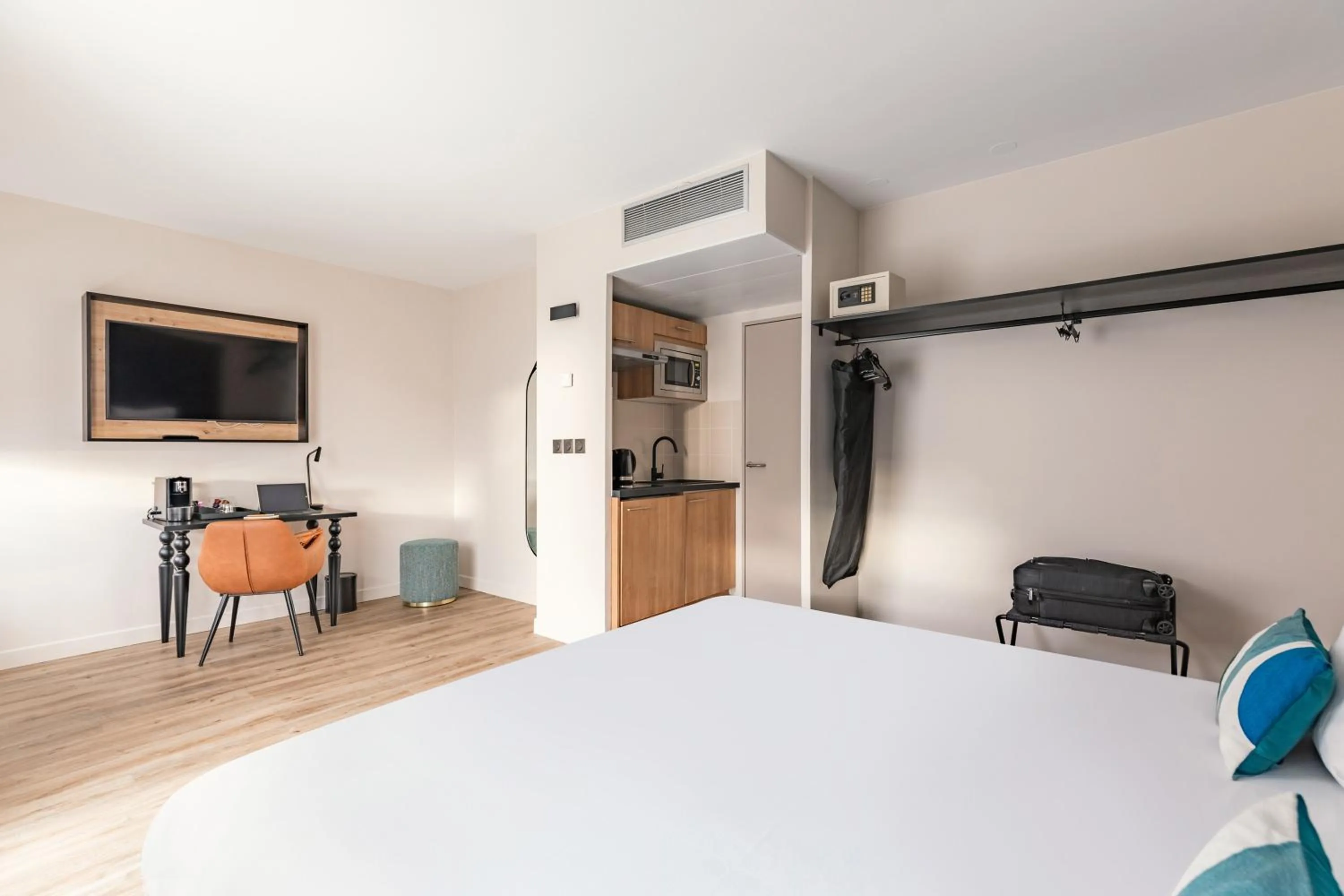 Bed in Appart'City Collection Paris Grande Bibliothèque