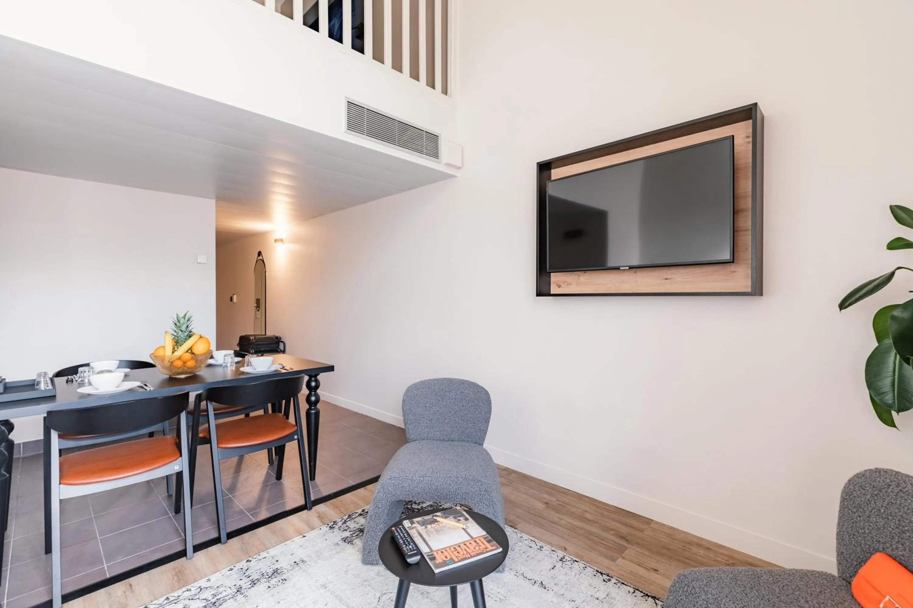 TV and multimedia in Appart'City Collection Paris Grande Bibliothèque