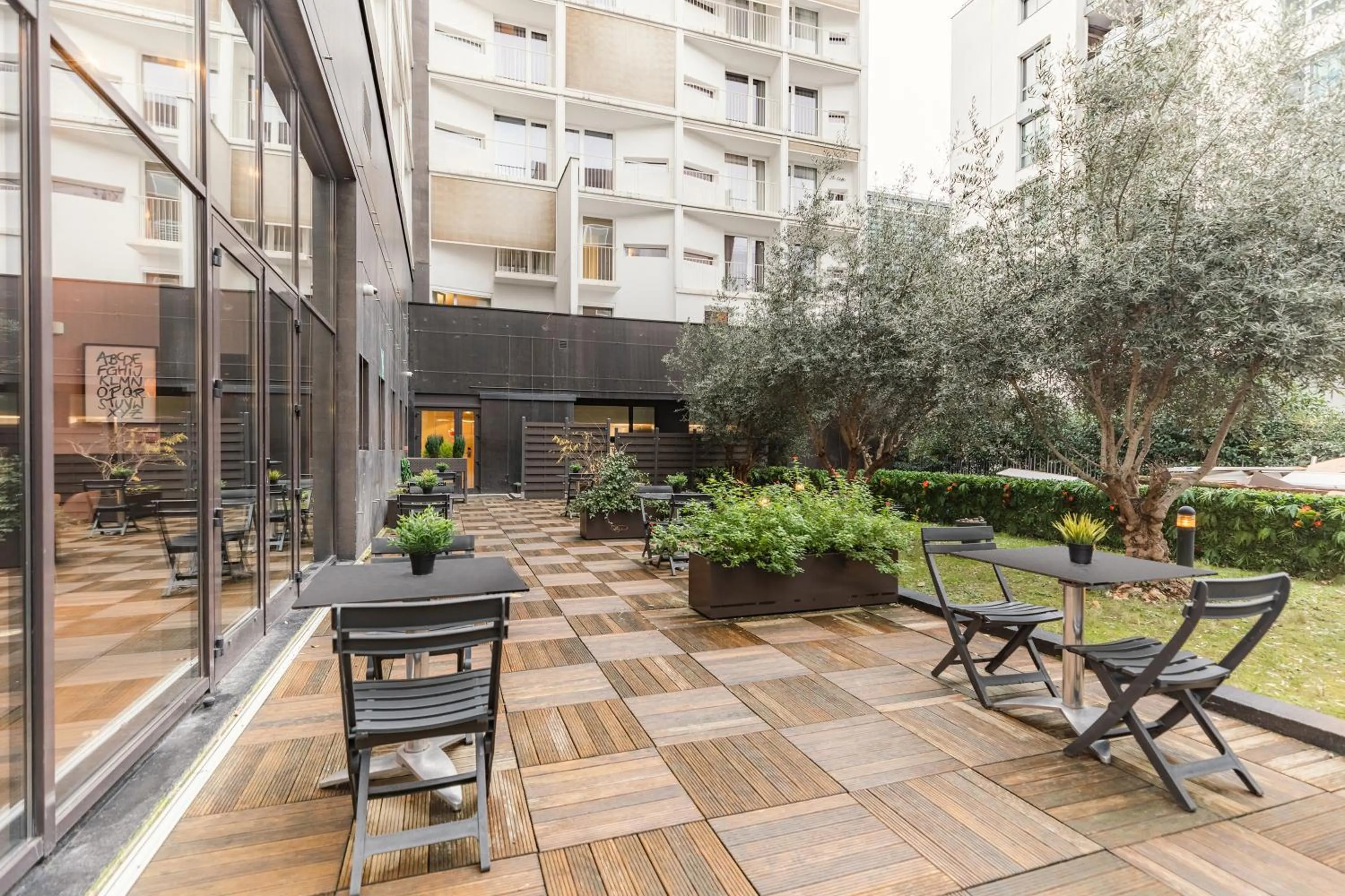 Patio in Appart'City Collection Paris Grande Bibliothèque