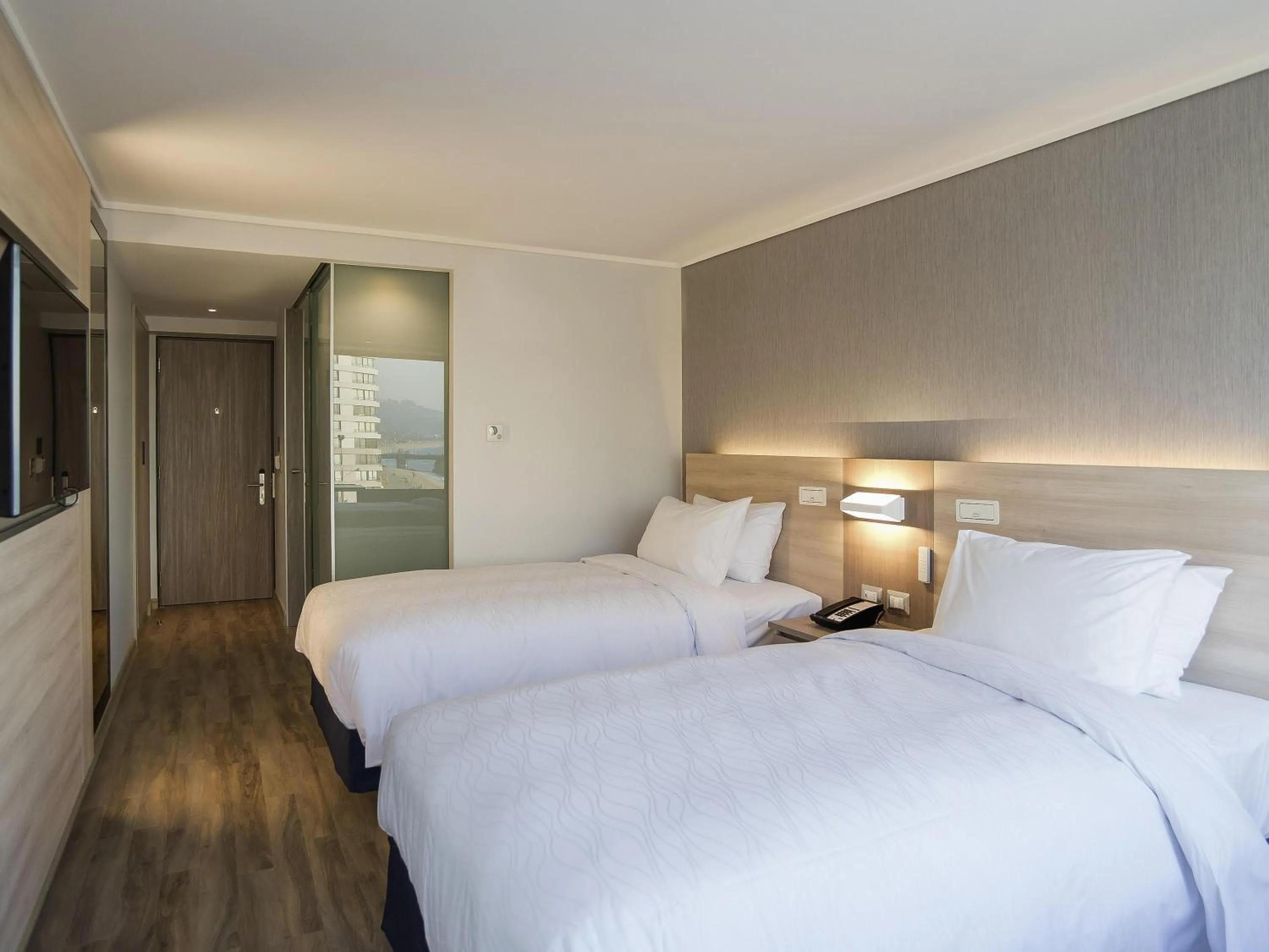 Bedroom, Bed in Pullman Vina del Mar San Martin