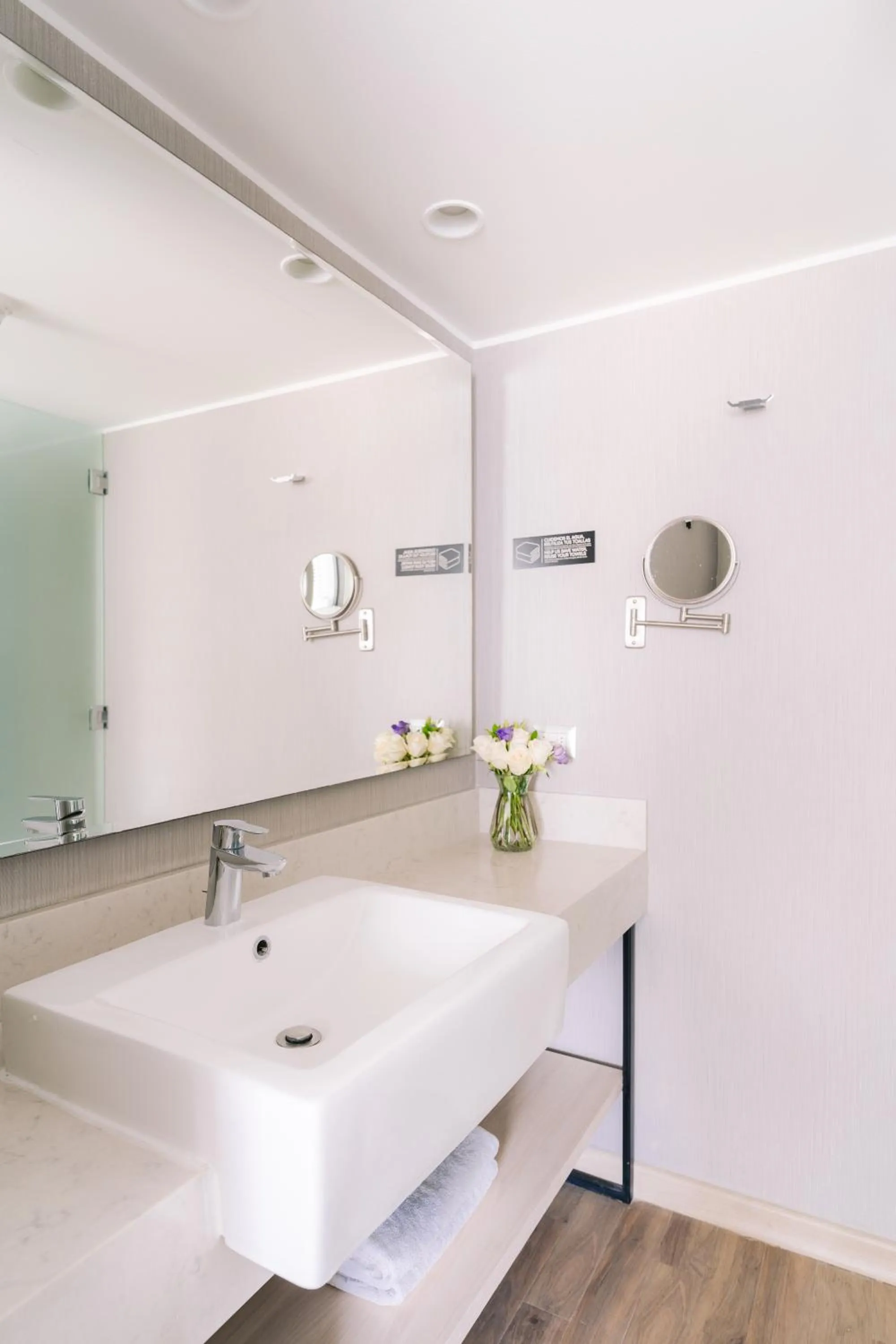 Bathroom in Pullman Vina del Mar San Martin