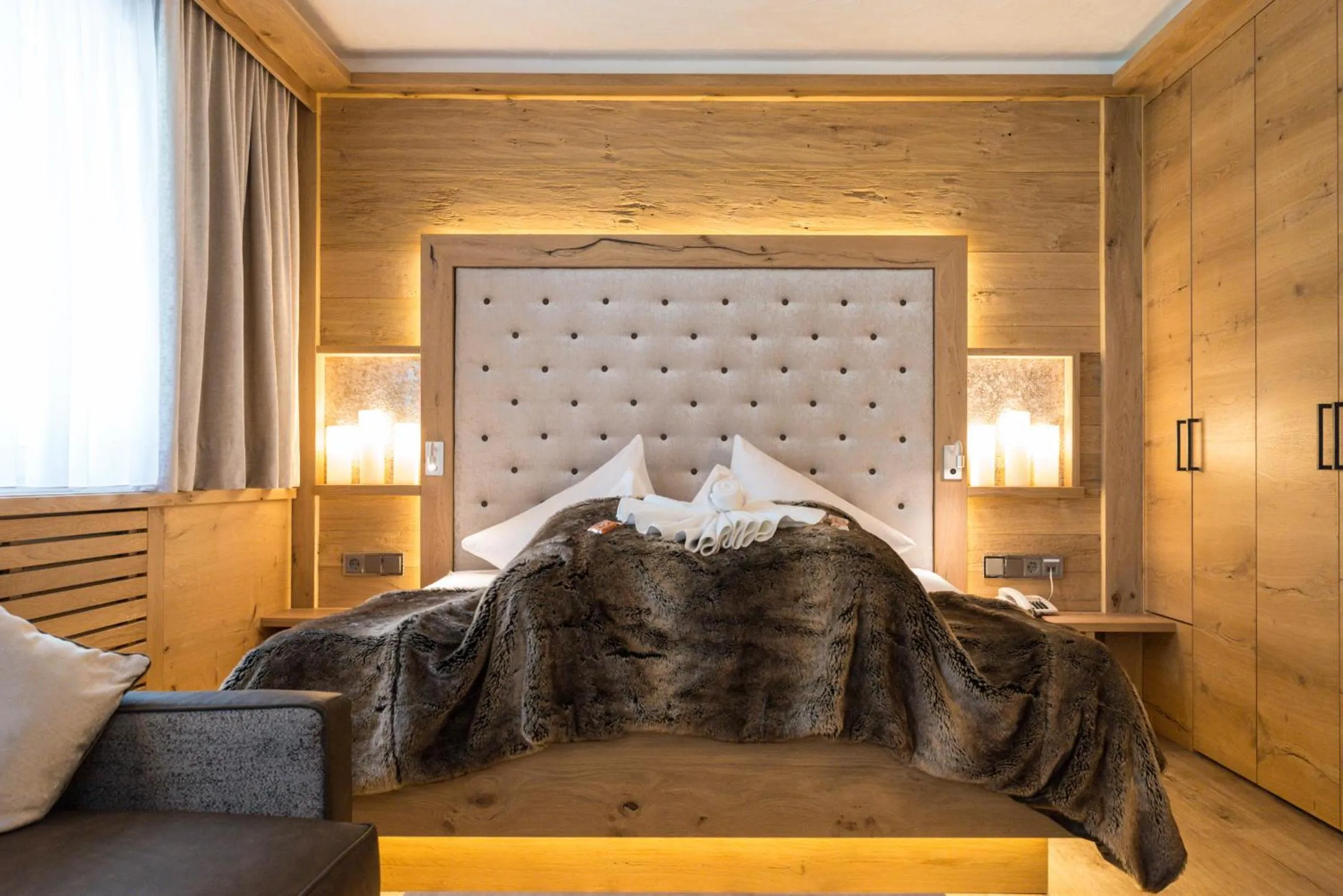 Bed in Oberlechtaler Hof Boutique Hotel