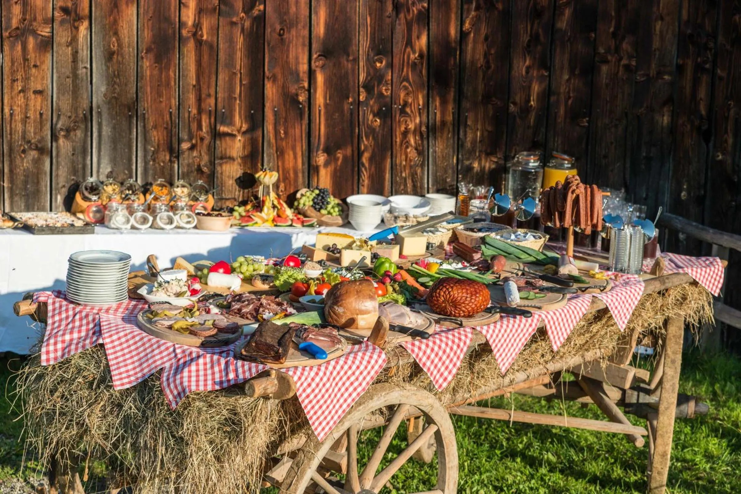 Buffet breakfast in Oberlechtaler Hof Boutique Hotel