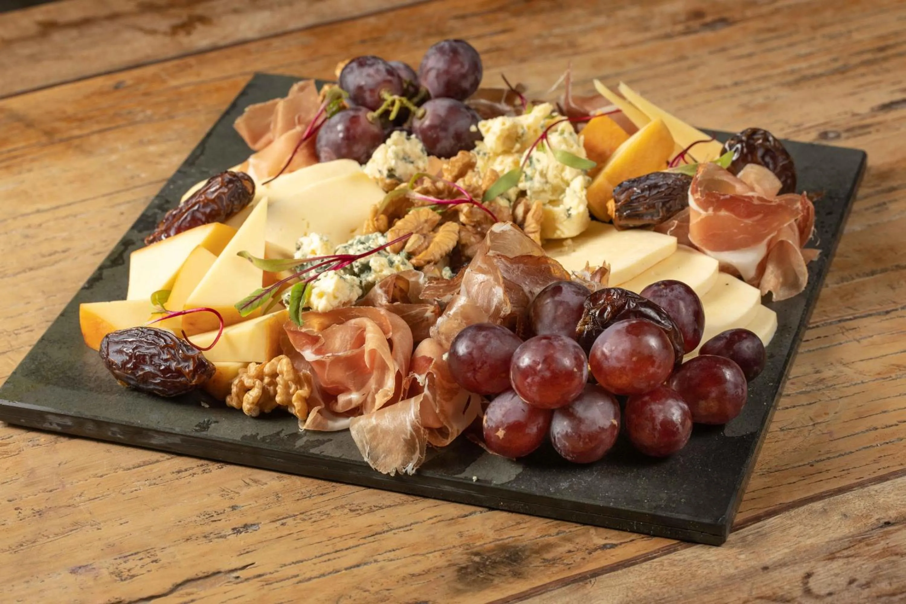 Restaurant/places to eat in ArtHotel Transamerica Collection