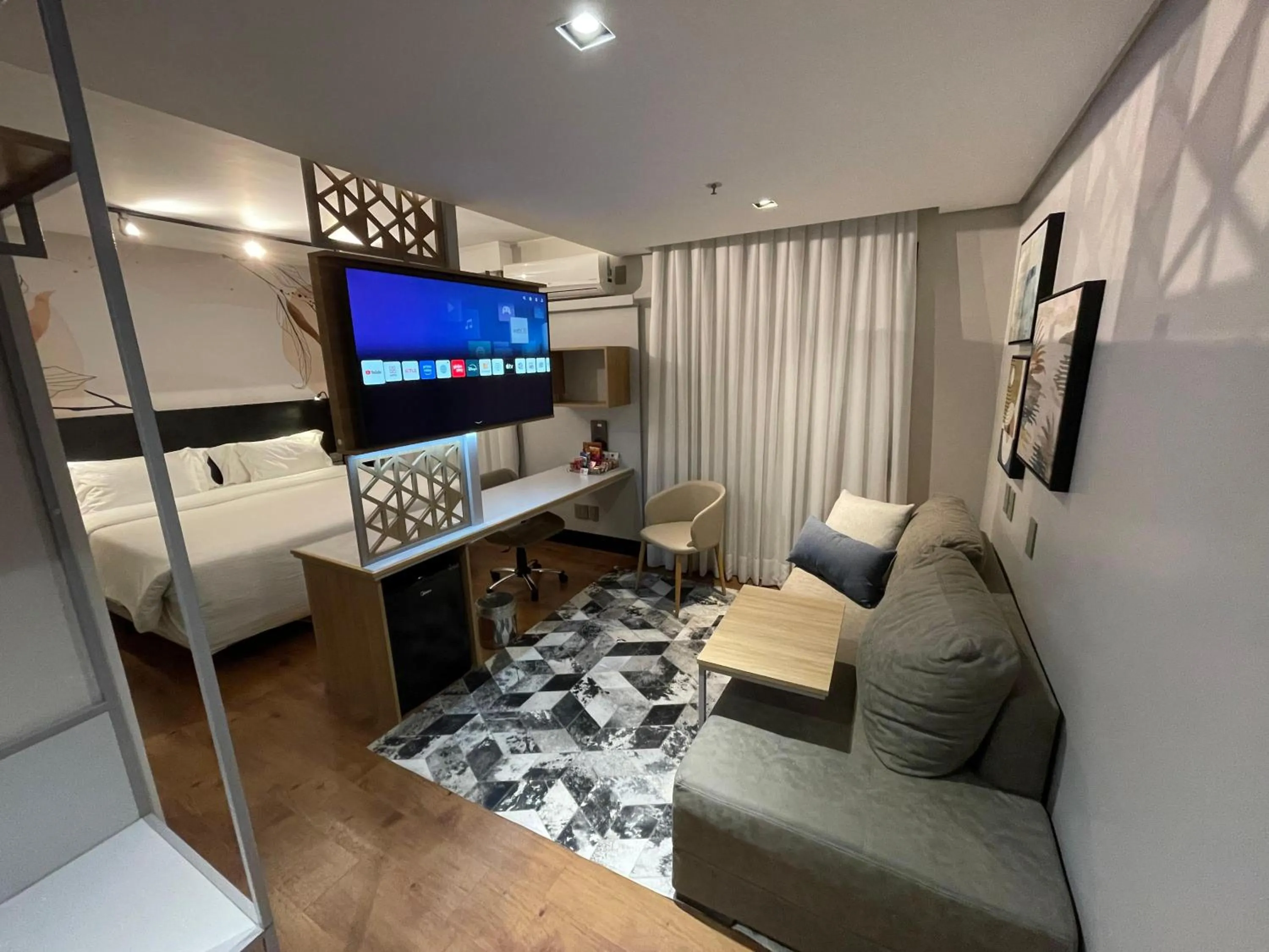 ArtHotel Transamerica Collection