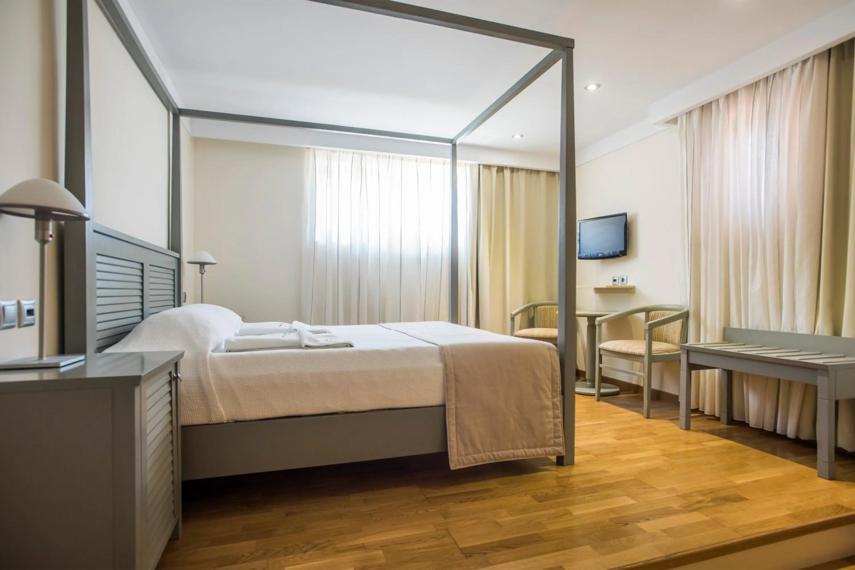 Bed in Almiriki Chios Rooms & Apartments