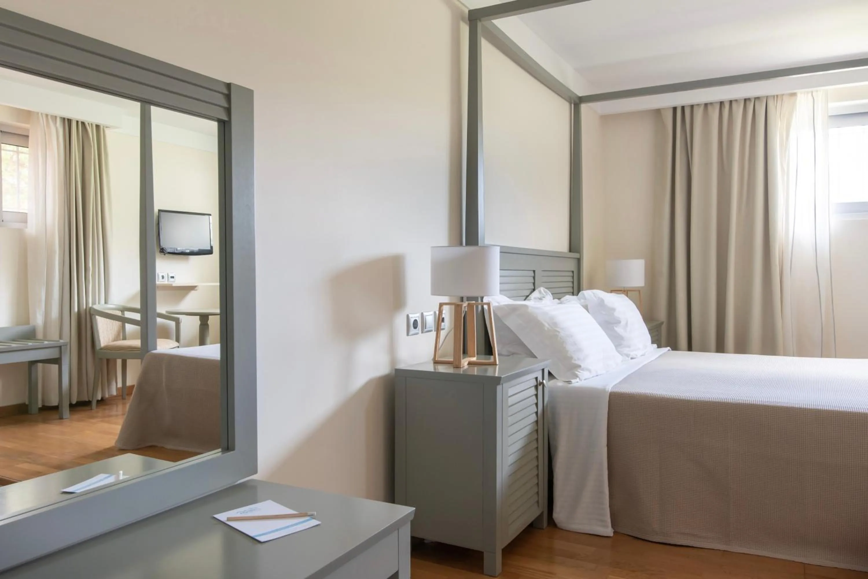 Bed in Almiriki Chios Rooms & Apartments